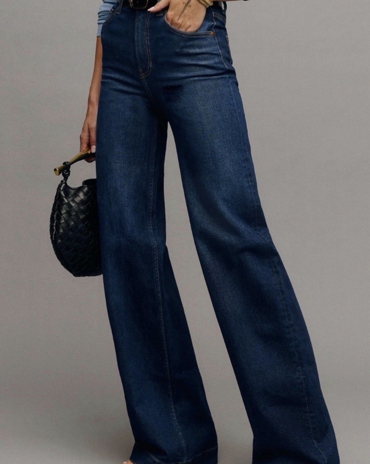 Rock a trend-right vibe in these high-waist jeans crafted from sustainable denim with elongating wide legs.