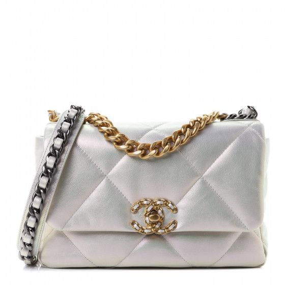 CHANEL

Iridescent Calfskin Quilted Medium Chanel 19 Flap White | Fashionphile