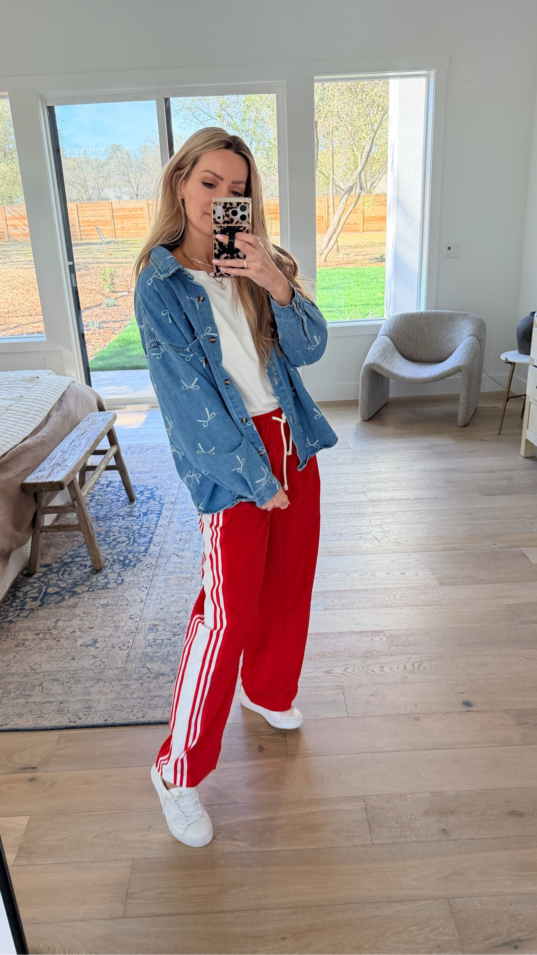 Amazon ootd 
Size small pants 