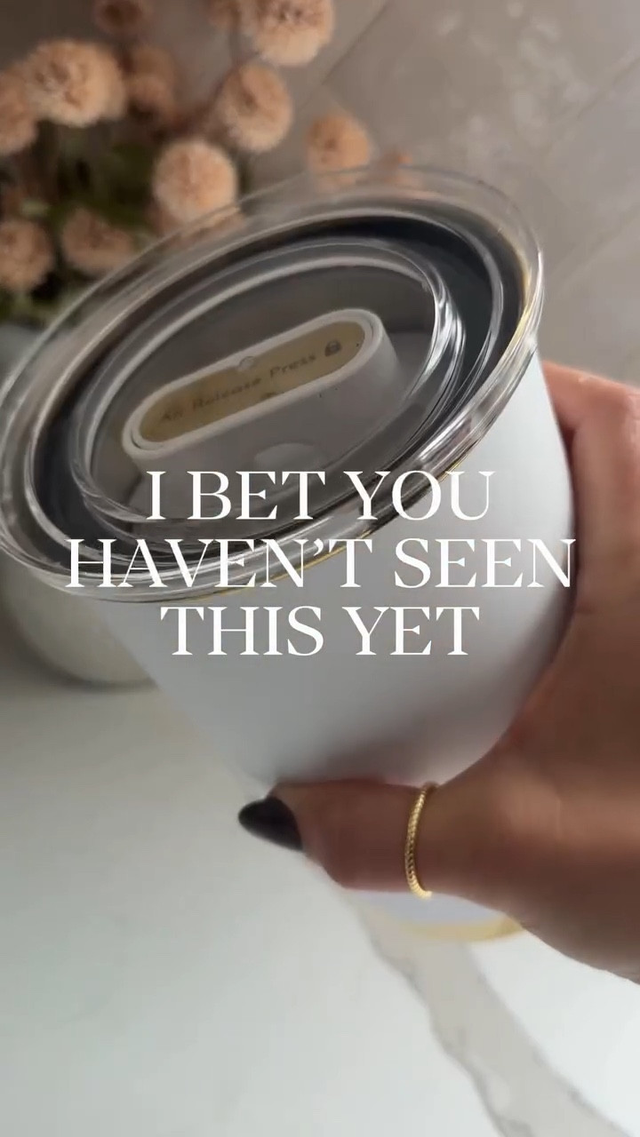 Pretty & functional! You don’t need better coffee… you need better storage ☕️✨ I had no idea my coffee was going stale this fast until I switched to this vacuum canister. The dual-lid system actually removes excess air (aka what ruins the flavor), so your coffee stays fresher way longer 🙌
Plus it holds a full 1lb bag, comes with a scoop + labels, and let’s be honest… it makes your counter look so much more elevated 🤍

#LTKMothersDay #LTKHome #LTKfoodie