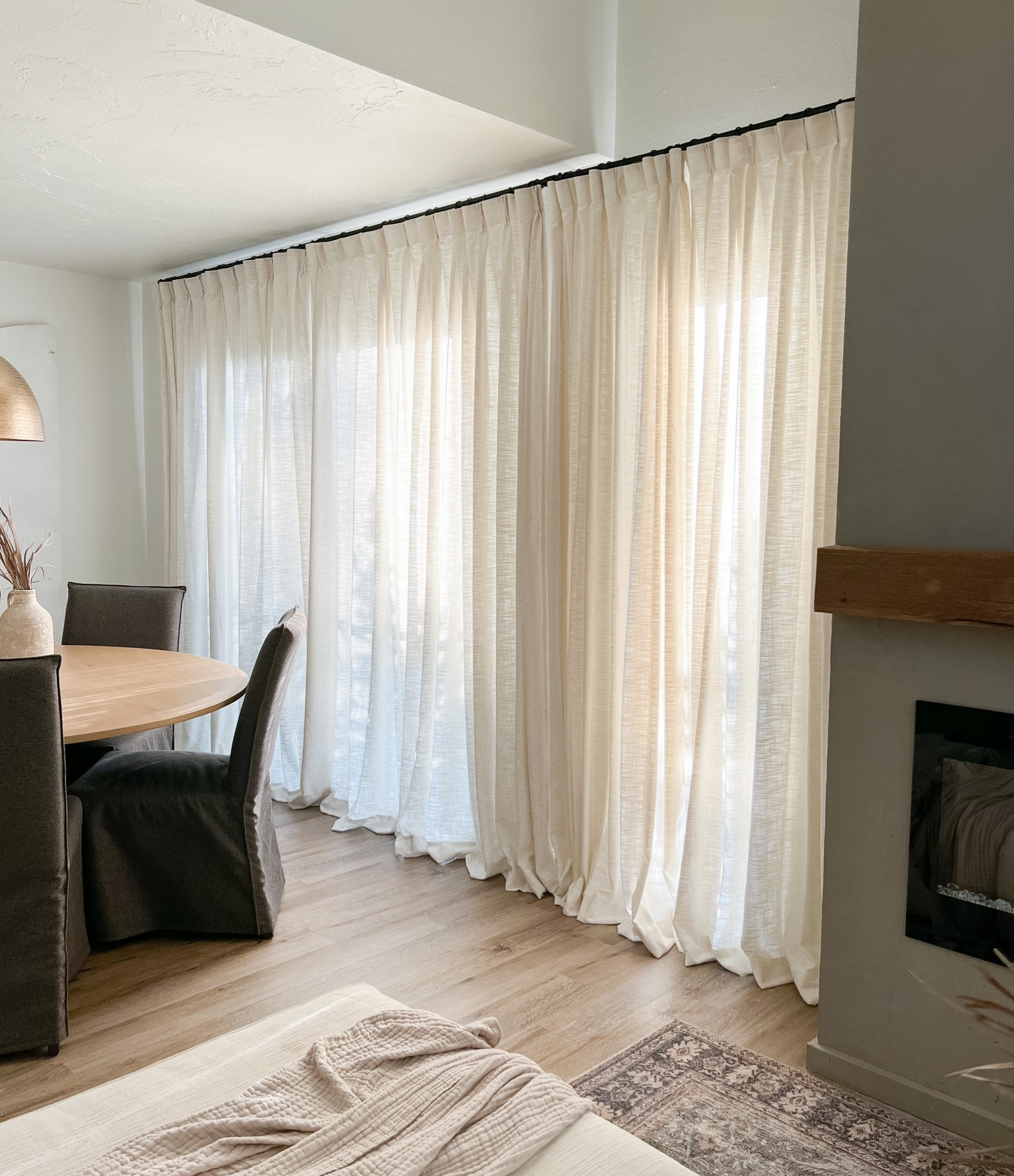 Liz linen unlined drapes. Shade Ivory White 

#LTKFind #LTKstyletip #LTKhome