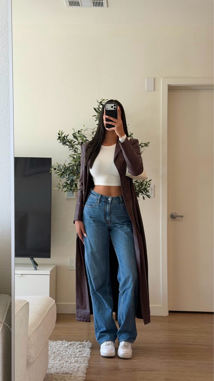 Styling my favorite leather trench🍒

#casualoutfits #everydaystyle #grwmoutfit

#LTKspringtrends #LTKTall #LTKootd