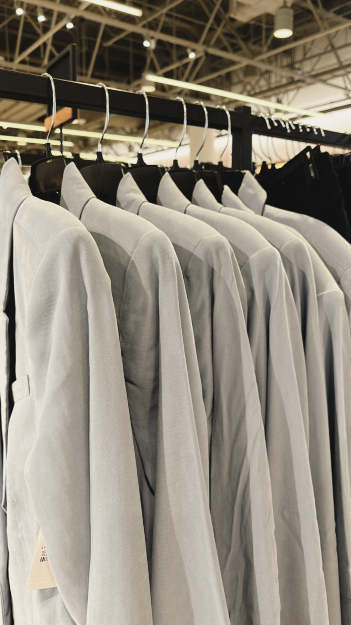 Oversize blazers for spring and summer, work style, date night #StylinbyAylin 

#LTKstyletip #LTKunder100 #LTKSeasonal