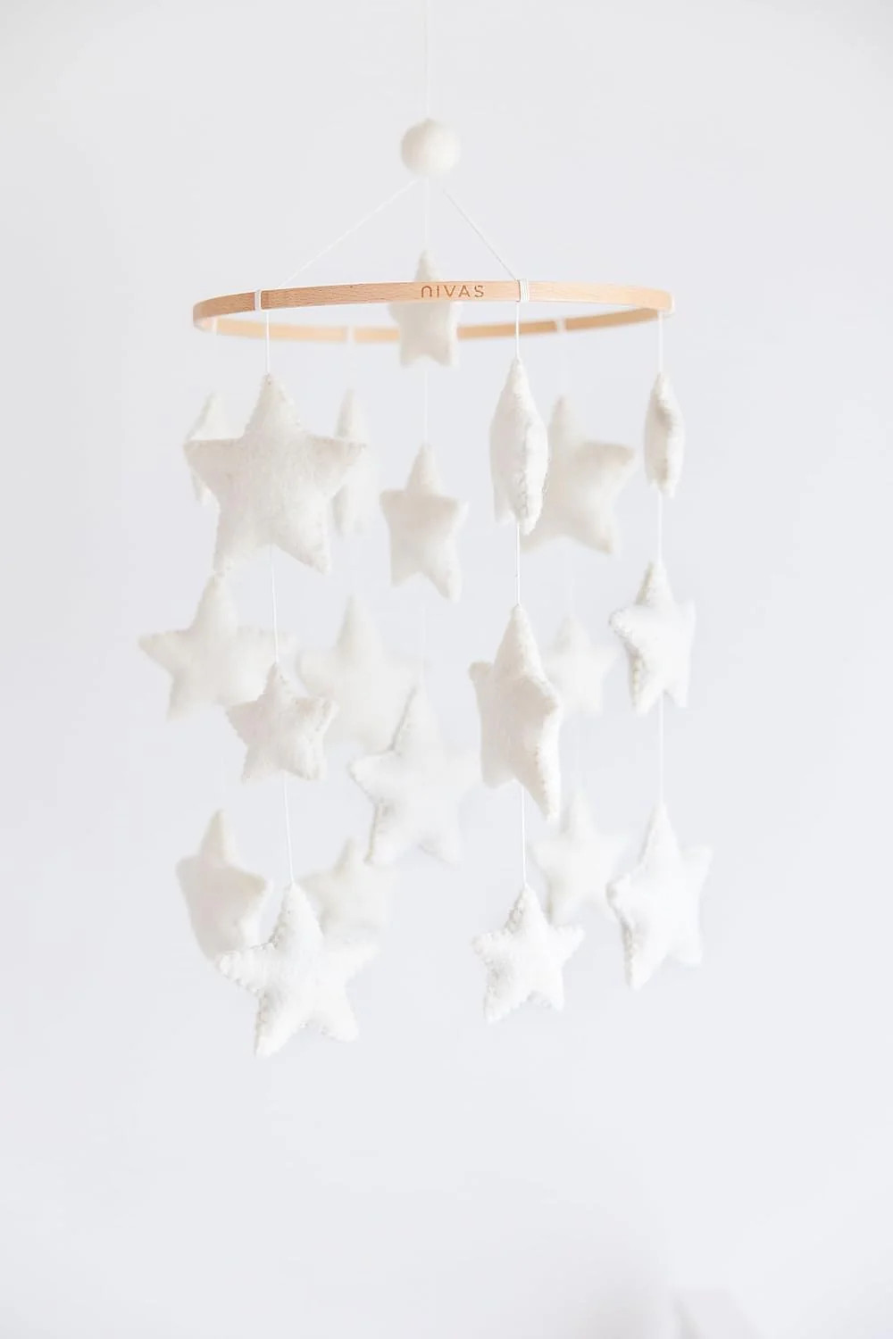 Nivas Stars Crib Mobile, White | GoodBuy Gear