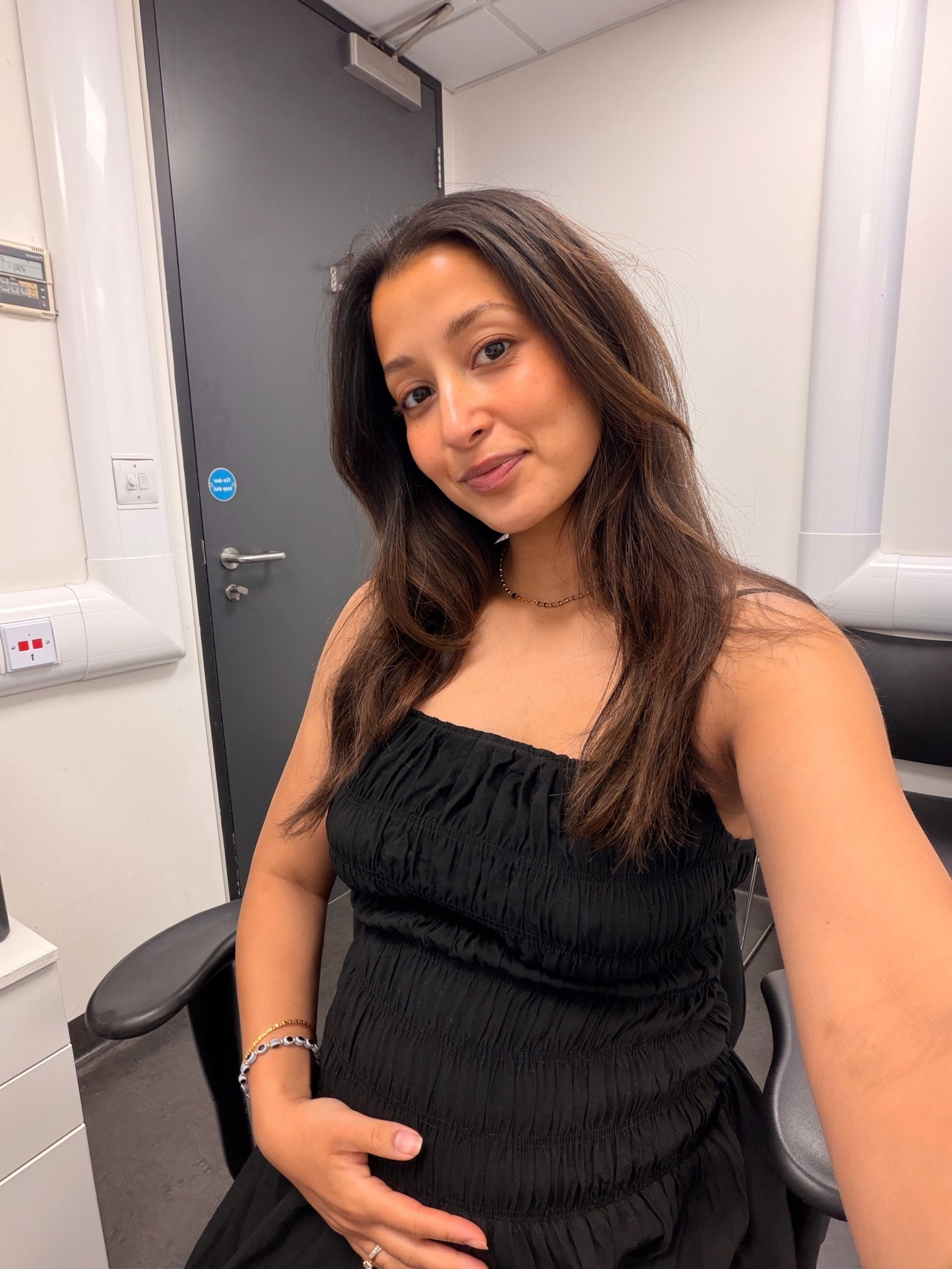 perfect bump dress for work!!

#LTKuk #LTKsummer #LTKmaternity