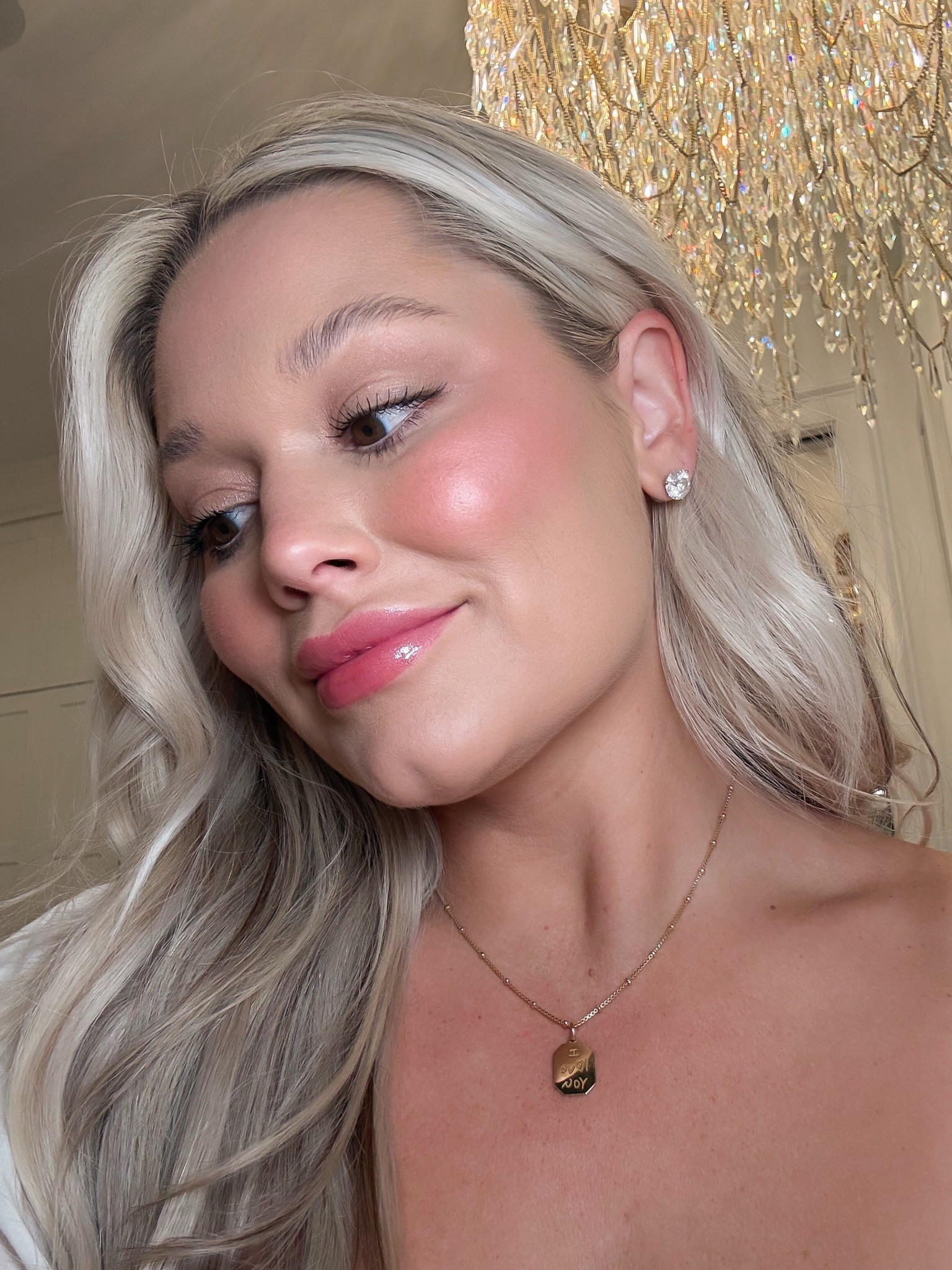 Obsessed with this blush! 
Tarte code: WHITNEY 

My favorite colors: 
Toasted Coconut
Strawberry Bliss* - wearing 
Honey Blossom
Pink Champagne

#LTKgrwm #LTKBeauty #LTKdayinmylife