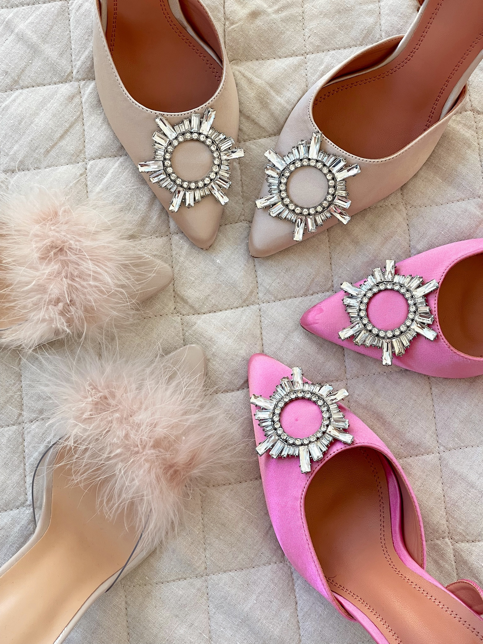 Amazon holiday heel, NYE, New Year’s Eve inspo, sparkle heels 

#LTKshoecrush #LTKSeasonal #LTKHoliday