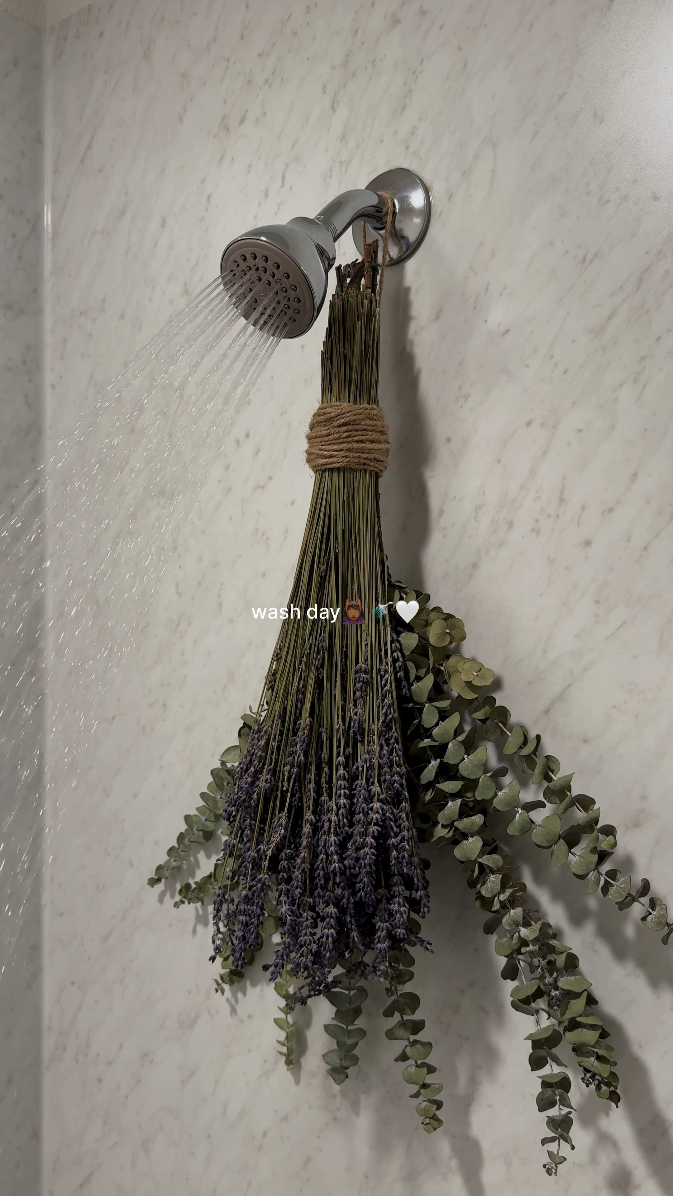 wash day💆🏾‍♀️🚿🤍

#LTKVideo