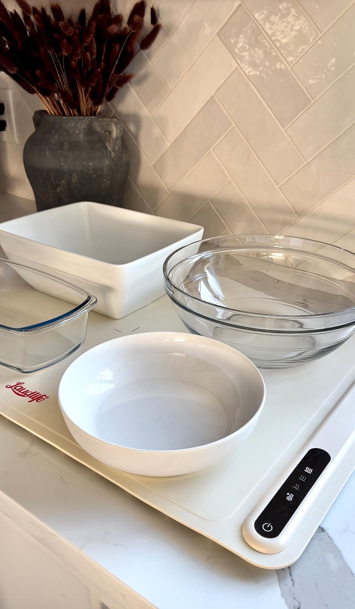 Silicone warming electric tray. Perfect for hosting and holiday gatherings. Keeps food warm for 6 hours! Hosting must have | Amazon (US)