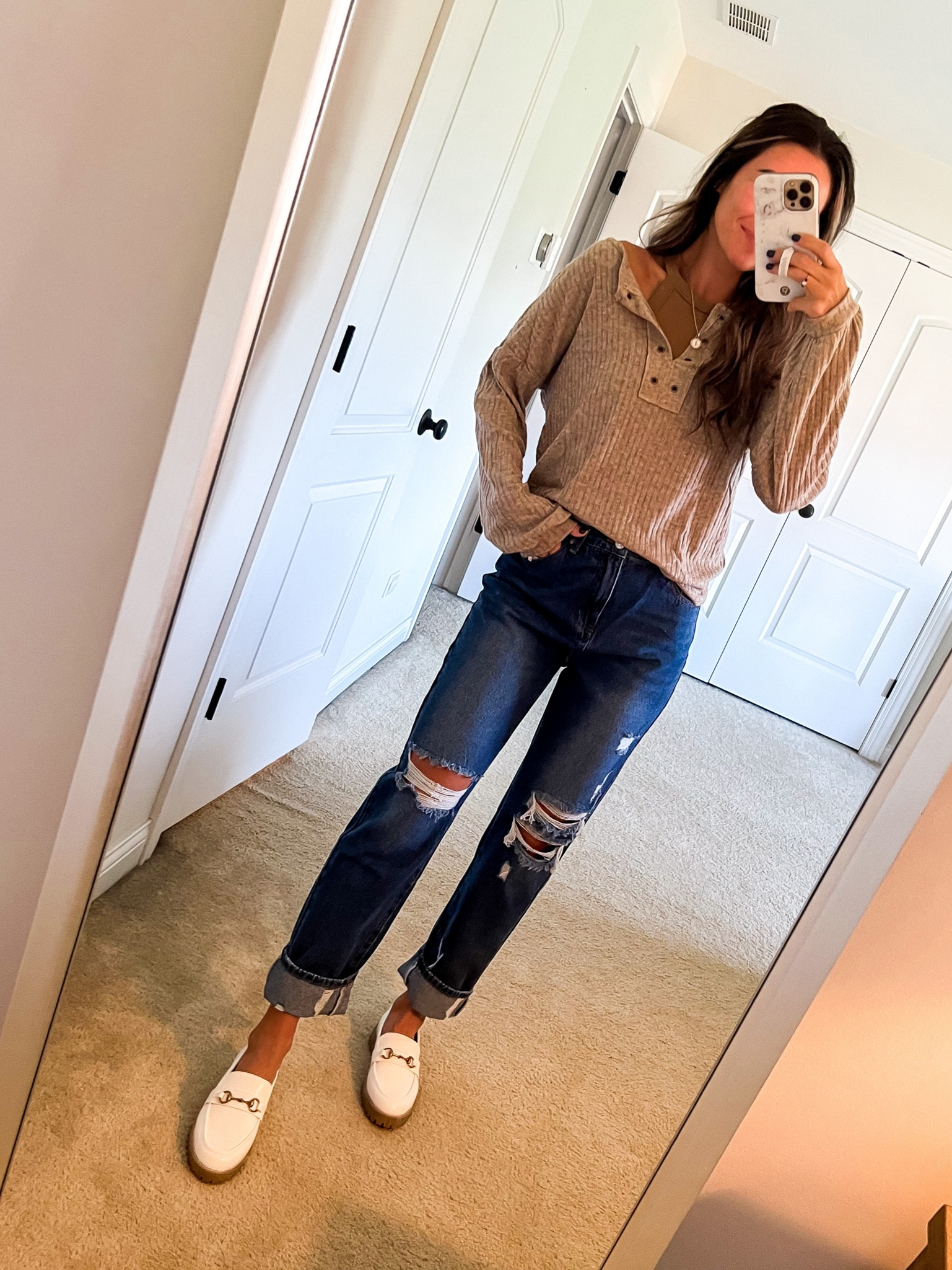 Pink Lily Fall clothes are so good right now - just got this order in and love every piece! 

Sweater - M (sized up one)
Jeans - 4//27 (they run a little big & I need to size down)
Shoes - 8


#pinklily #fallstyle #fallclothes #flaredenim #sweater #hat #booties #falloutfitinspo 

#LTKstyletip #LTKSeasonal #LTKunder50