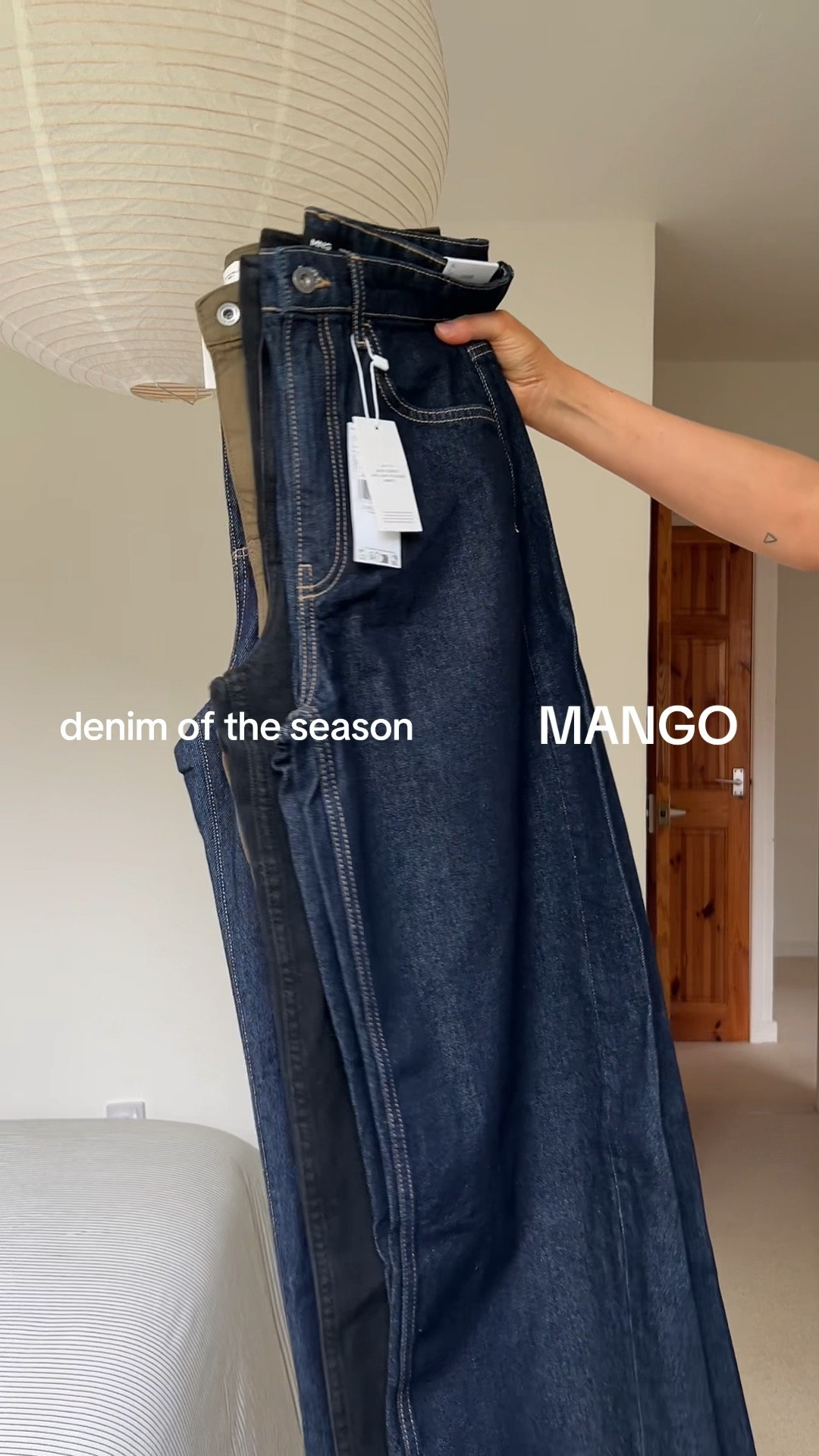 Guys at this point I regard myself as a denim specialist … 🙊

All of these tried and tested + they are really really great! Such amazing price points too. 

All linked! Enjoy 🙌🏼 #denimstyle #baggydenim #wardrobestaples #easyoutfits 

#LTKjeans #LTKwinter #LTKuk