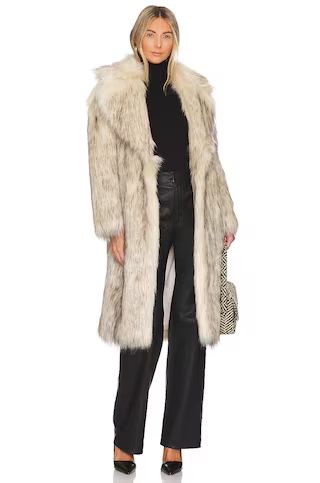 Katie Faux Fur Coat
                    
                    Jakke | Revolve Clothing (Global)