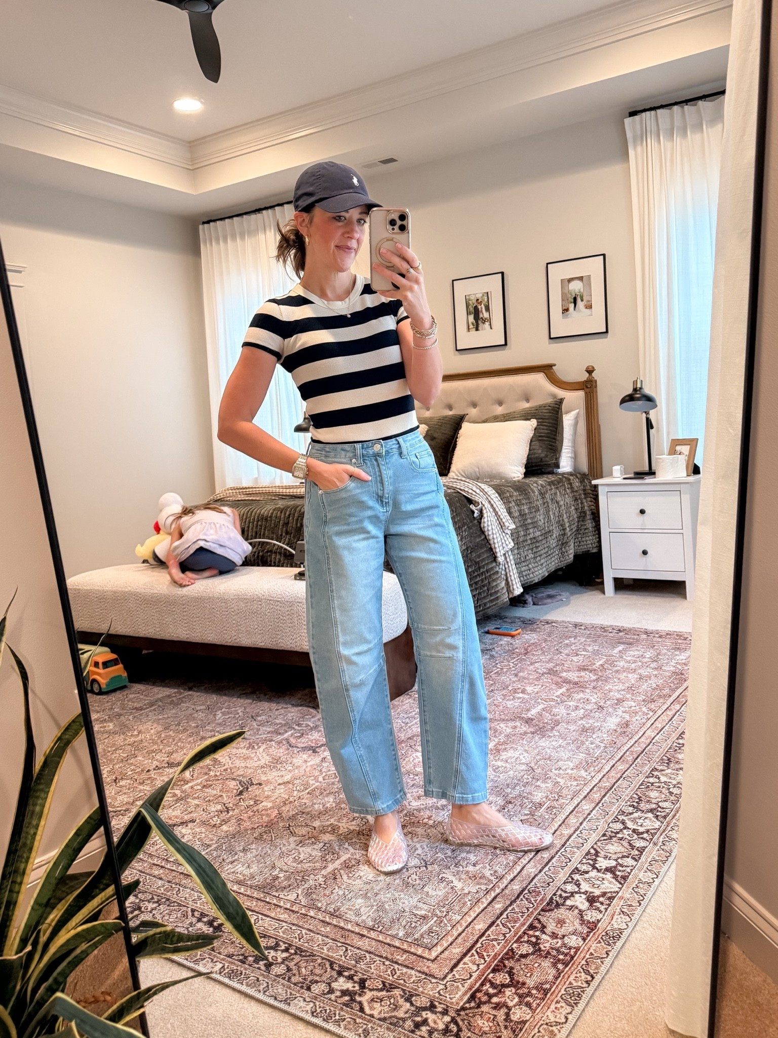 Casual mom-day outfit as we head into fall 🤍

Striped tee + cropped jeans + jelly flats + a baseball cap. Easy for school drop-off, errands, playdates, and all the in-between.

#LTKMomStyle #LTKFallStyle #LTKSeasonal #LTKStyleTip #LTKCasualStyle

#LTKmomlife #LTKgrwm #LTKootd