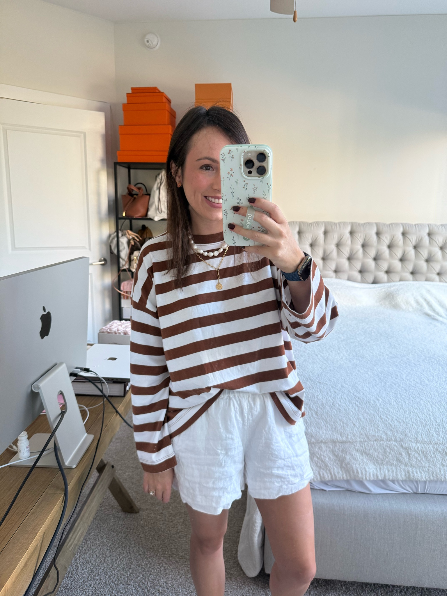 Madewell tee (xs) j crew linen shorts (xs)

#LTKFindsUnder100 #LTKSeasonal #LTKStyleTip