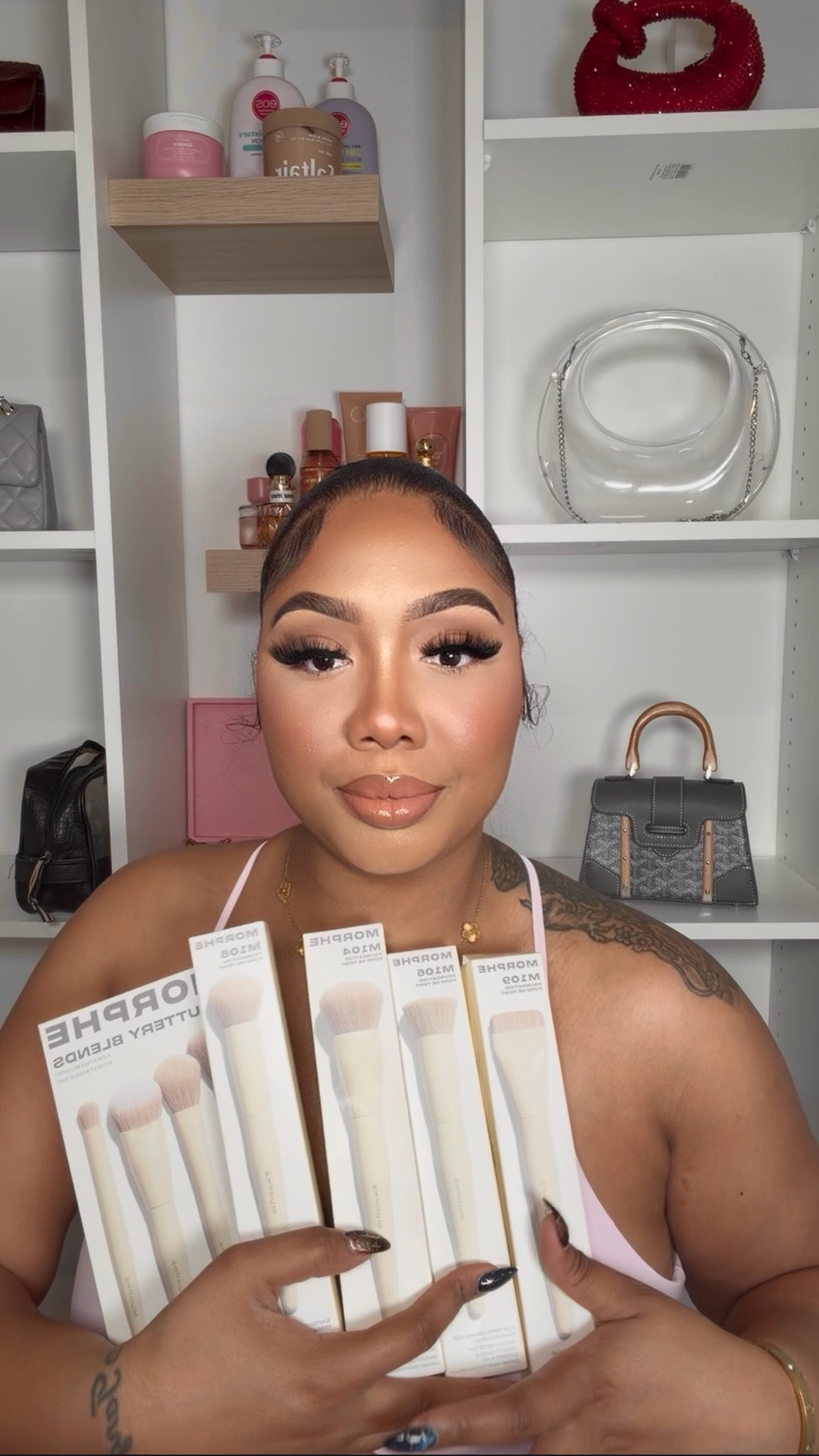 @MorpheCosmetics created a GAME CHANGER releasing the new Buttery Blend Brush Collection. 

DO YOU SEE THIS FACE?!? 

This is not a gimmick, you NEED these brushes for the perfect makeup finish! Your new obsession😍


#LTKselfcare #LTKBeauty #LTKgrwm