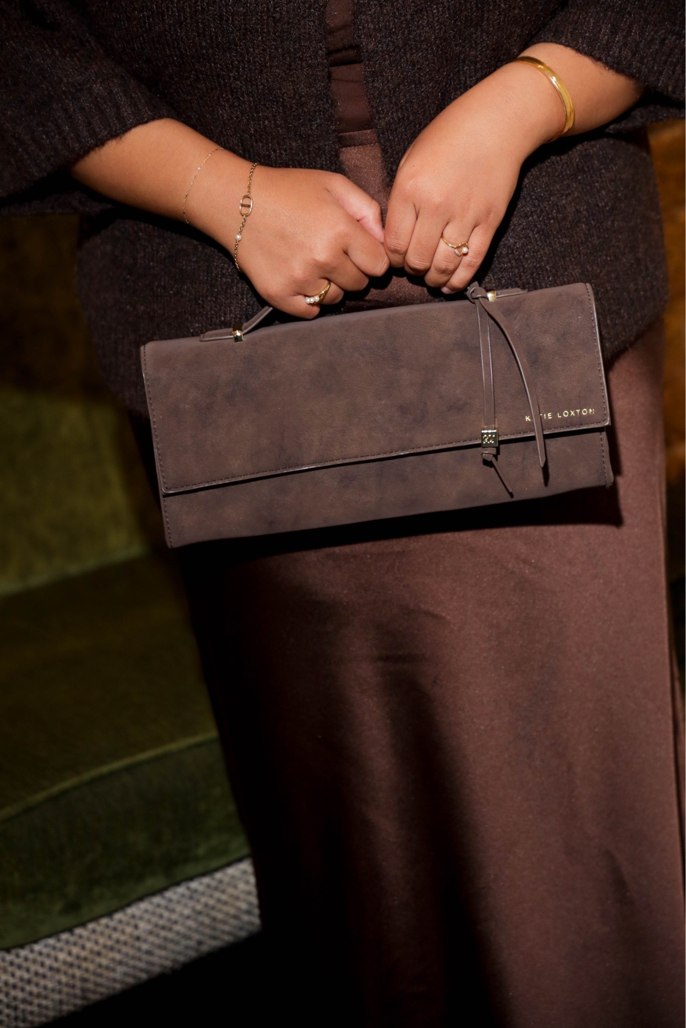 Brown suedebag