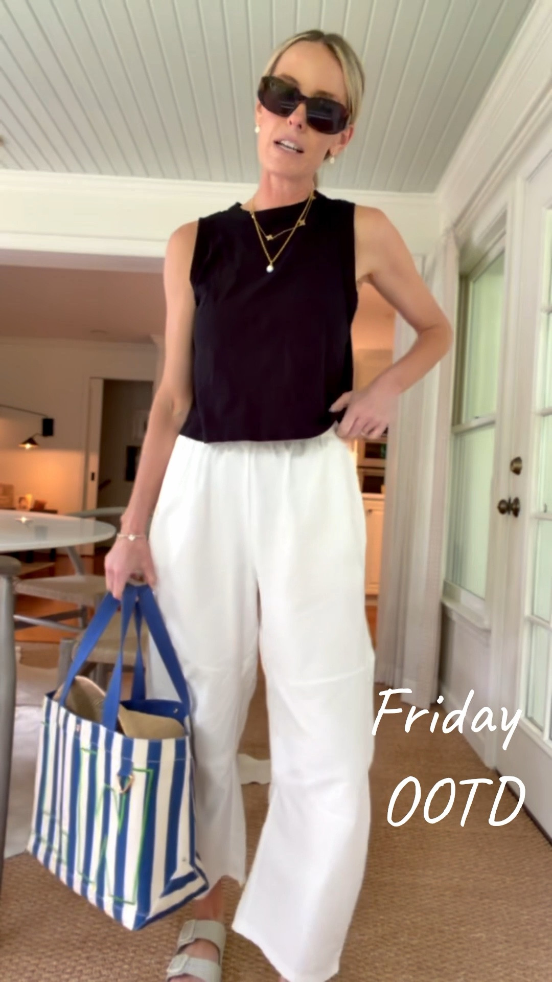 Pants are so cute & comfy!! Wearing size Small in pants