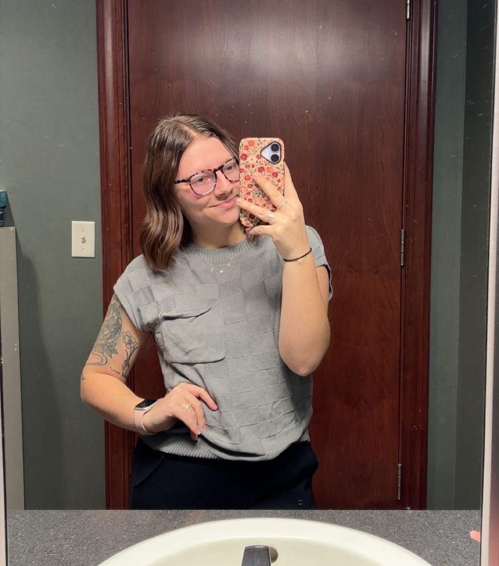 Sleeveless Sweter Top 😍

#LTKWorkwear #LTKdayinmylife #LTKootd