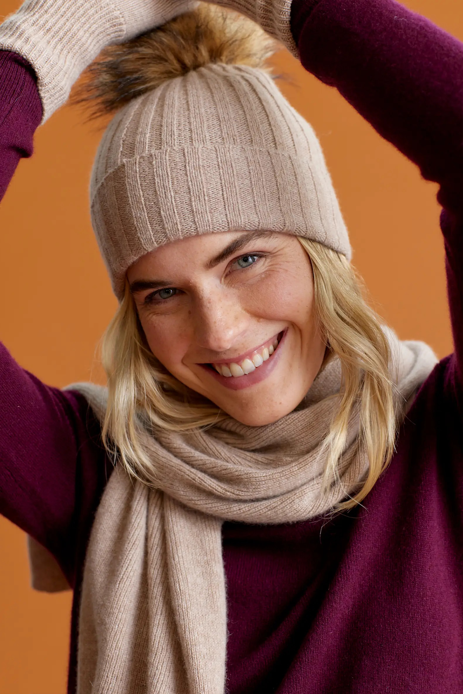 Mongolian Cashmere Pom Pom Beanie | Quince