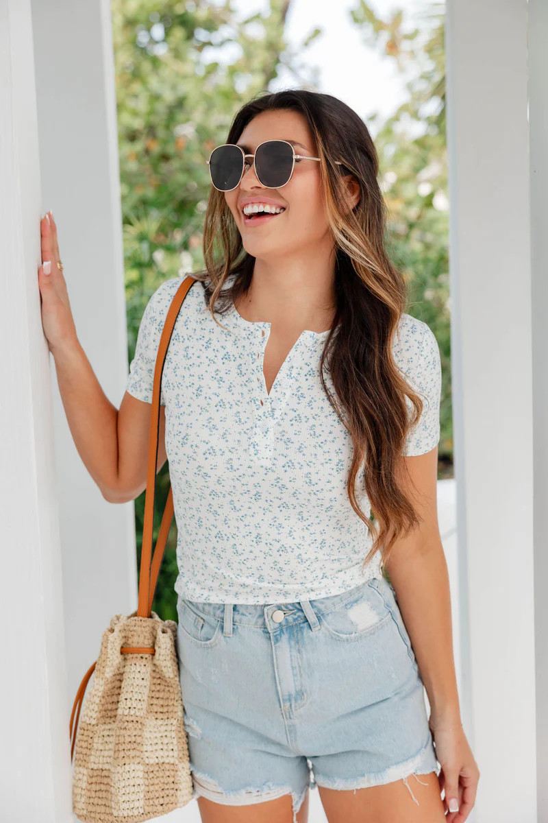 All The Better Floral Ribbed Knit Henley Short Sleeve Tee | Pink Lily