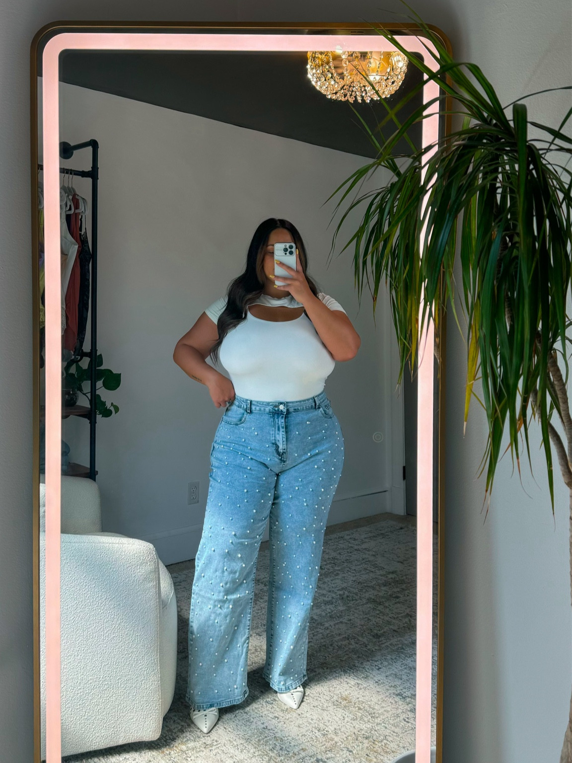 Jeans shown in size XXL, but I have plenty of room and with the stretch I could have done an XL! 

Top is size XL, double lined

Use code THECURVYAMANDA15OFF to save on shoes (already on sale too! 🤗) 

#curvyjeans #falloutfits #elevatedcasual #size14 #size16 

#LTKMidsize #LTKStyleTip #LTKFindsUnder50