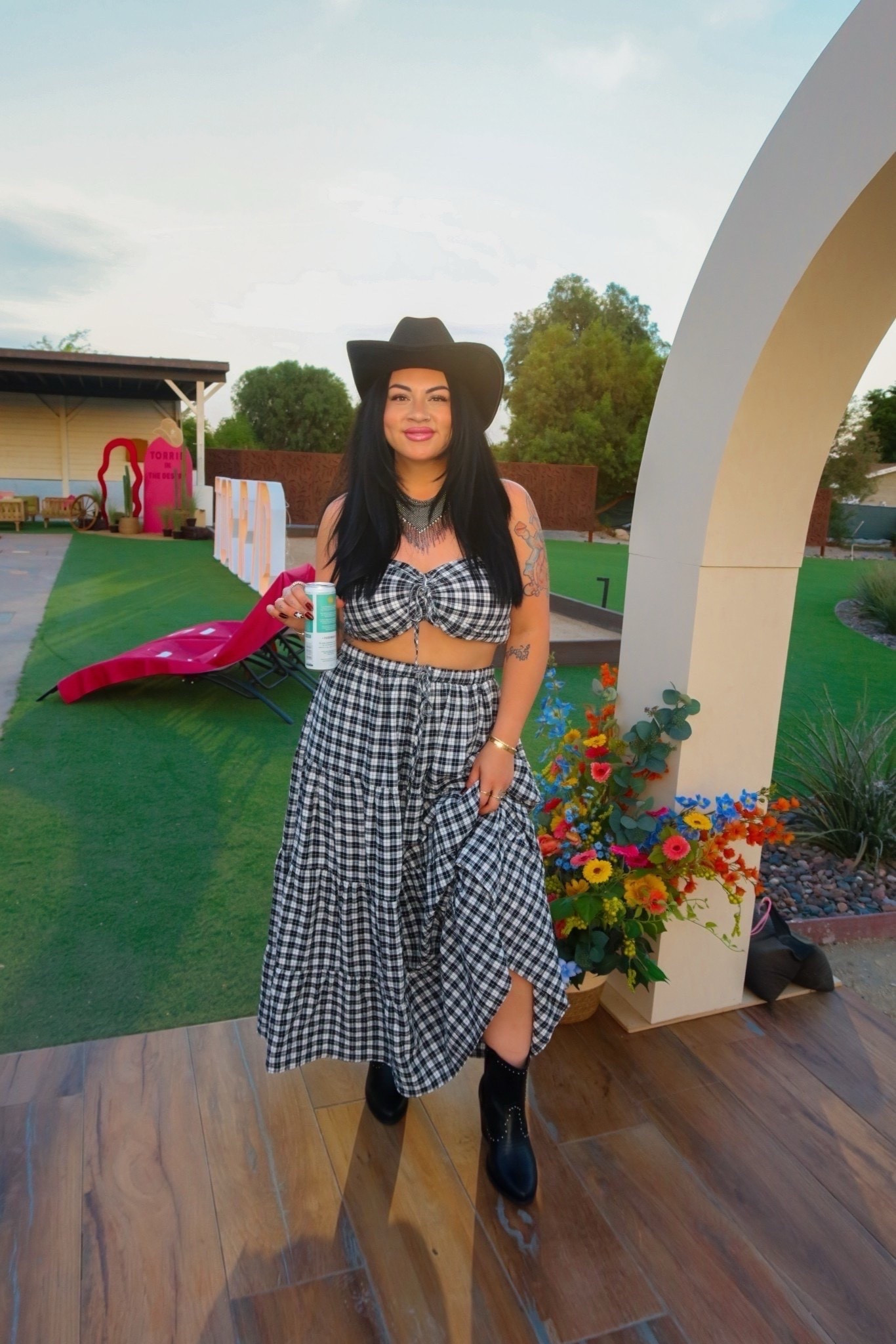 Missing stage coach SO MUCH!!

size 0 in the set! @Torrid #torridpartner

Stagecoach, stagecoach outfit, rodeo outfit, torrid, midsize, midsize fashion, Tori block

#LTKootd #LTKgrwm #LTKdayinmylife