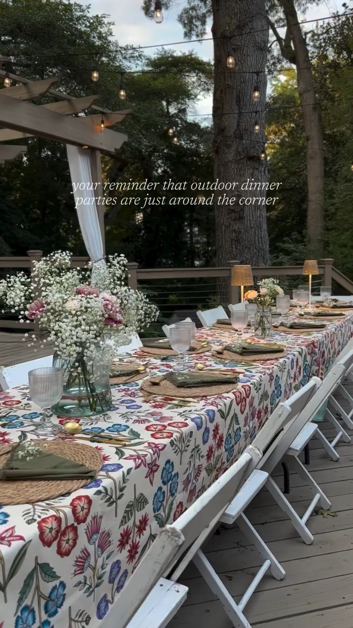 Hooray hooray outdoor dining is on its way! Let this be your sign to get a simple gathering on the books. This entire tablescape can be put together through Amazon finds! Comment TABLE for all the links 🤍

#nancymeyers #coastalliving #outdoordinnerparty #outdoordining #gardenparty