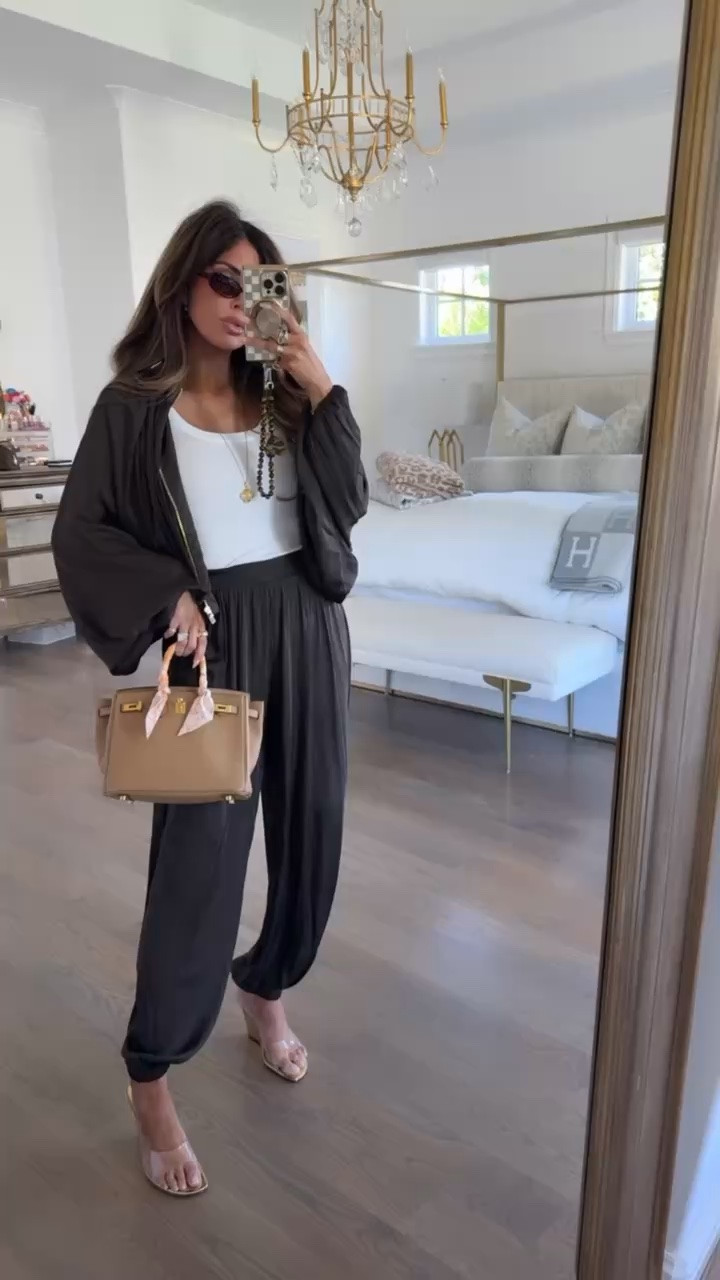 Wearing this set on repeat! Wearing a size medium in the set and small in the tank! 

Zara fashion, Zara finds, Zara shoes, White tank top, Summer outfits, Travel outfits, Workwear, Business casual workwear, Gemme Beauty, Emily Gemma

#LTKTravel #LTKootd #LTKmomlife