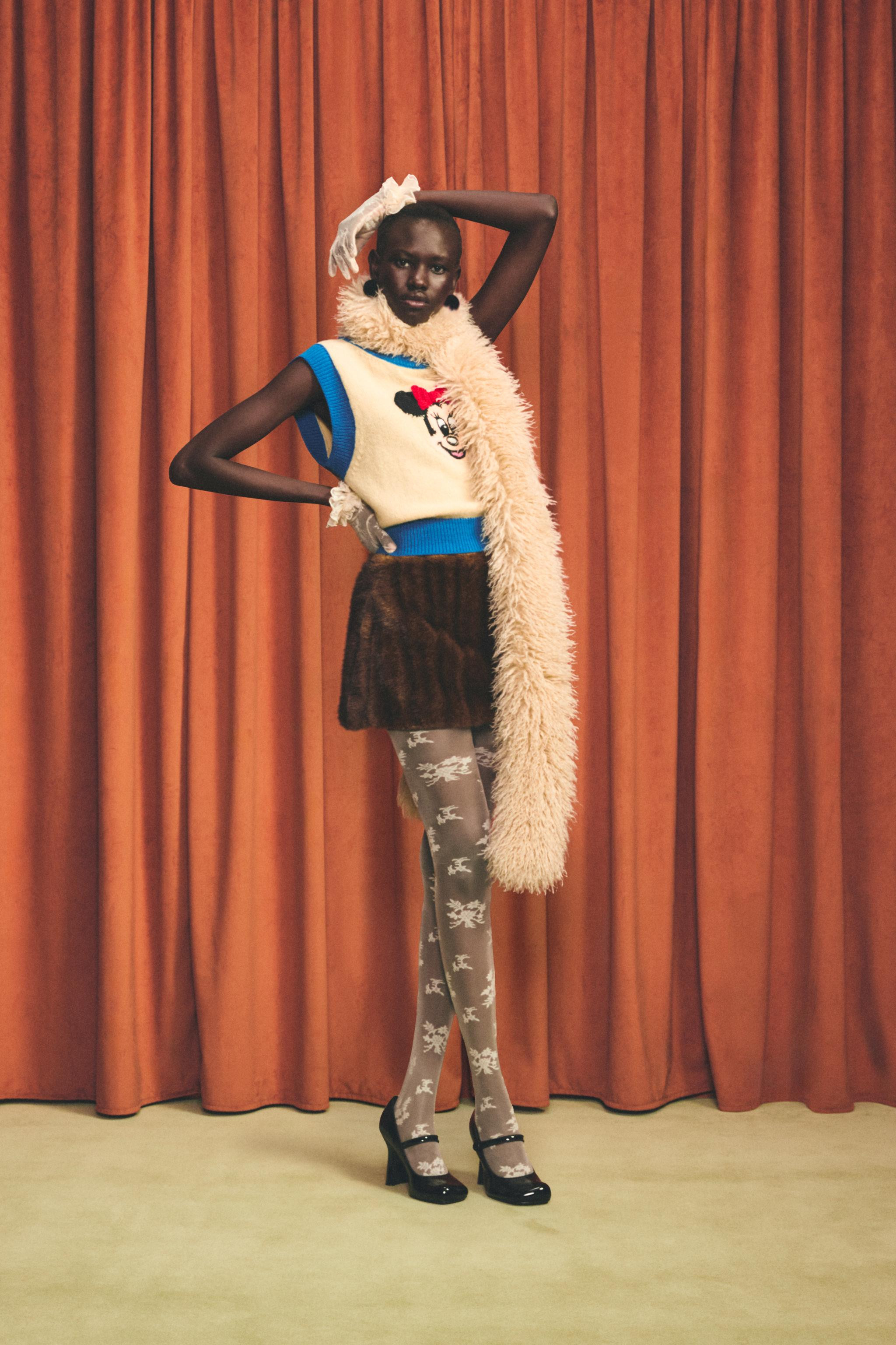 MINNIE MOUSE KNIT VEST HARRY LAMBERT FOR ZARA X DISNEY | Zara US