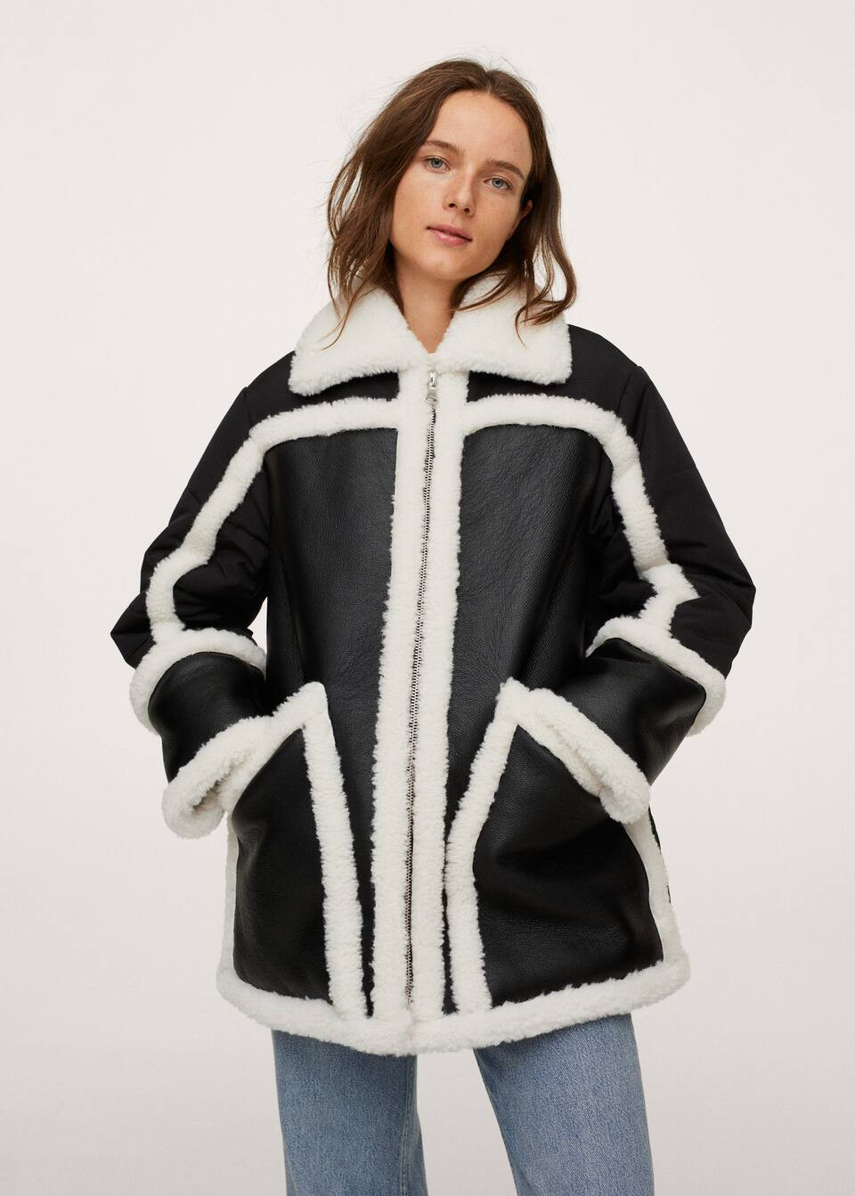 Faux-shearling leather-effect coatREF. 17068253-FILIPINA-LM | MANGO (UK)