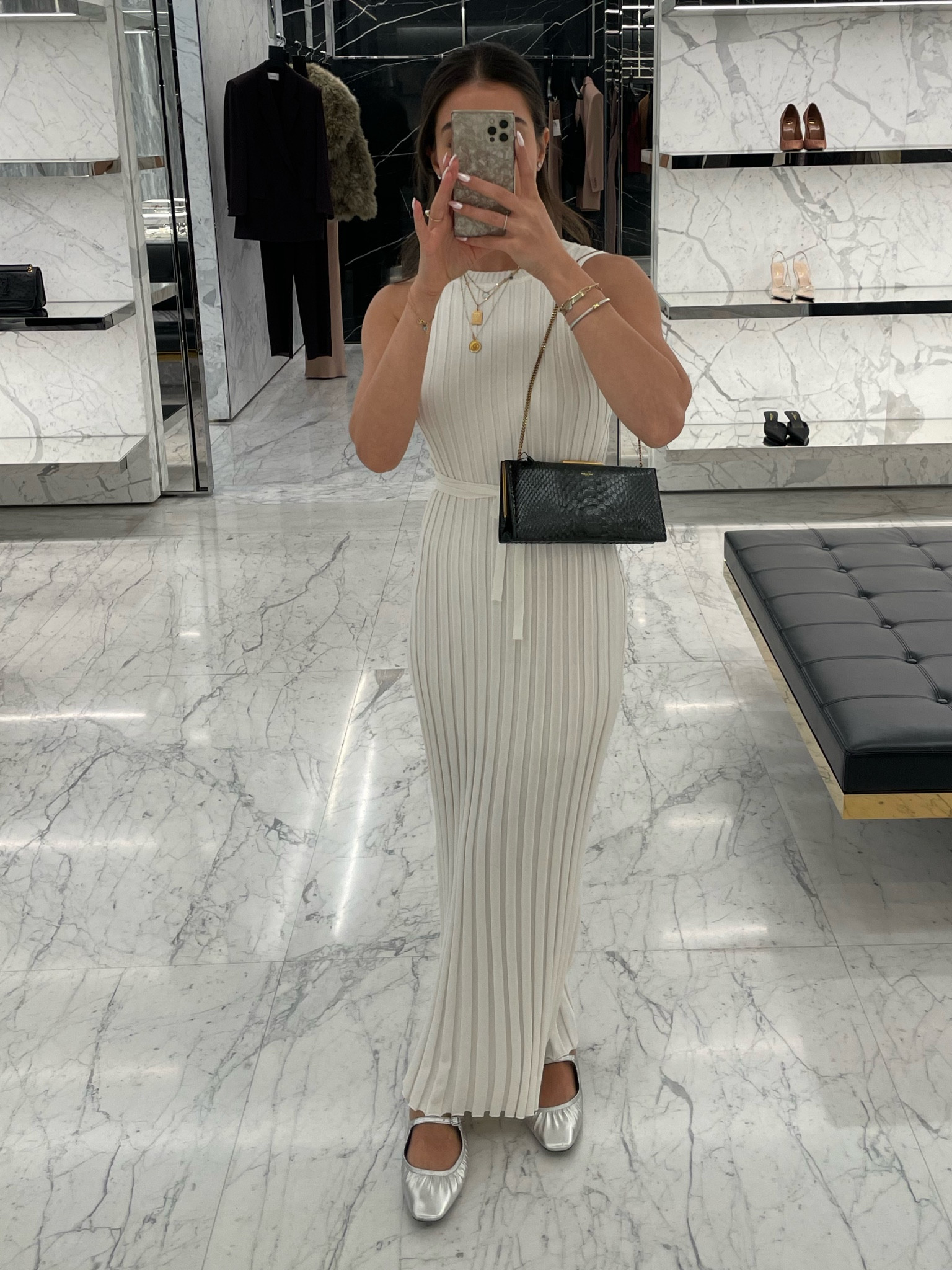 at the base of my wardrobe are simple but timeless pieces, making it so easy to transition from day to night, from casual to elevated.  

dress and shoes are currently on sale! :)

#LTKitbag #LTKtravel #LTKstyletip