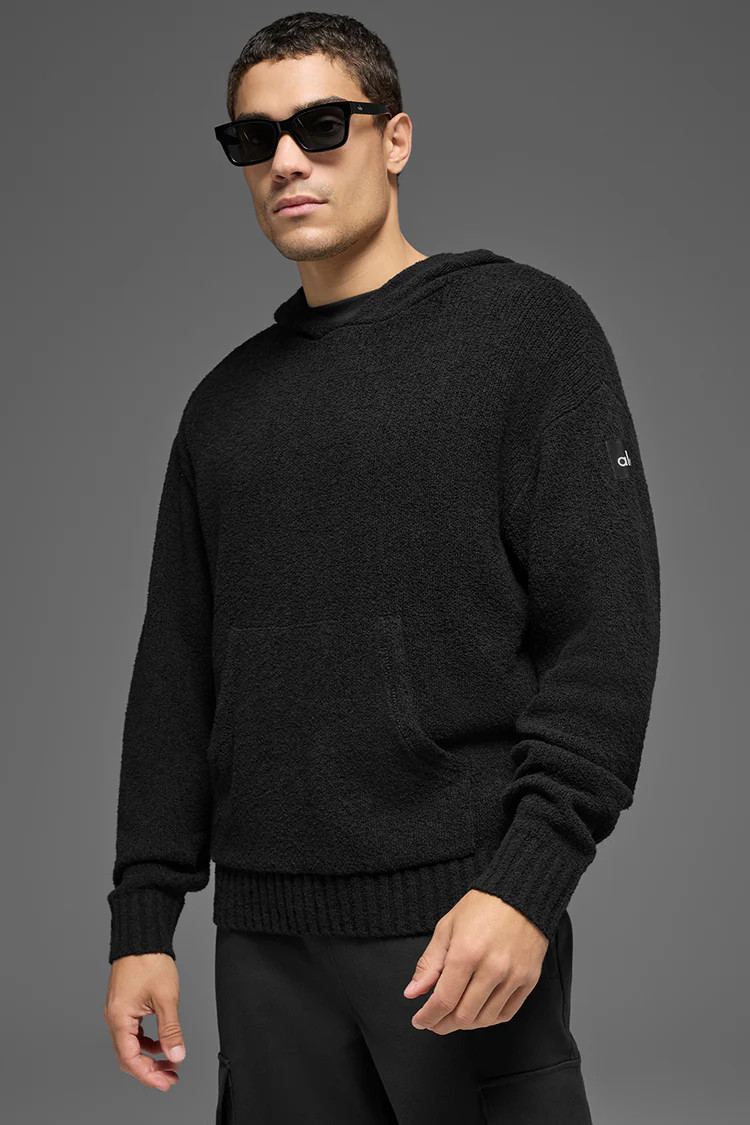 Model is 6'1” wearing MModel is 6'1” wearing MWearing Size MediumModel is 6'1”, with a 38... | Alo Yoga (US)