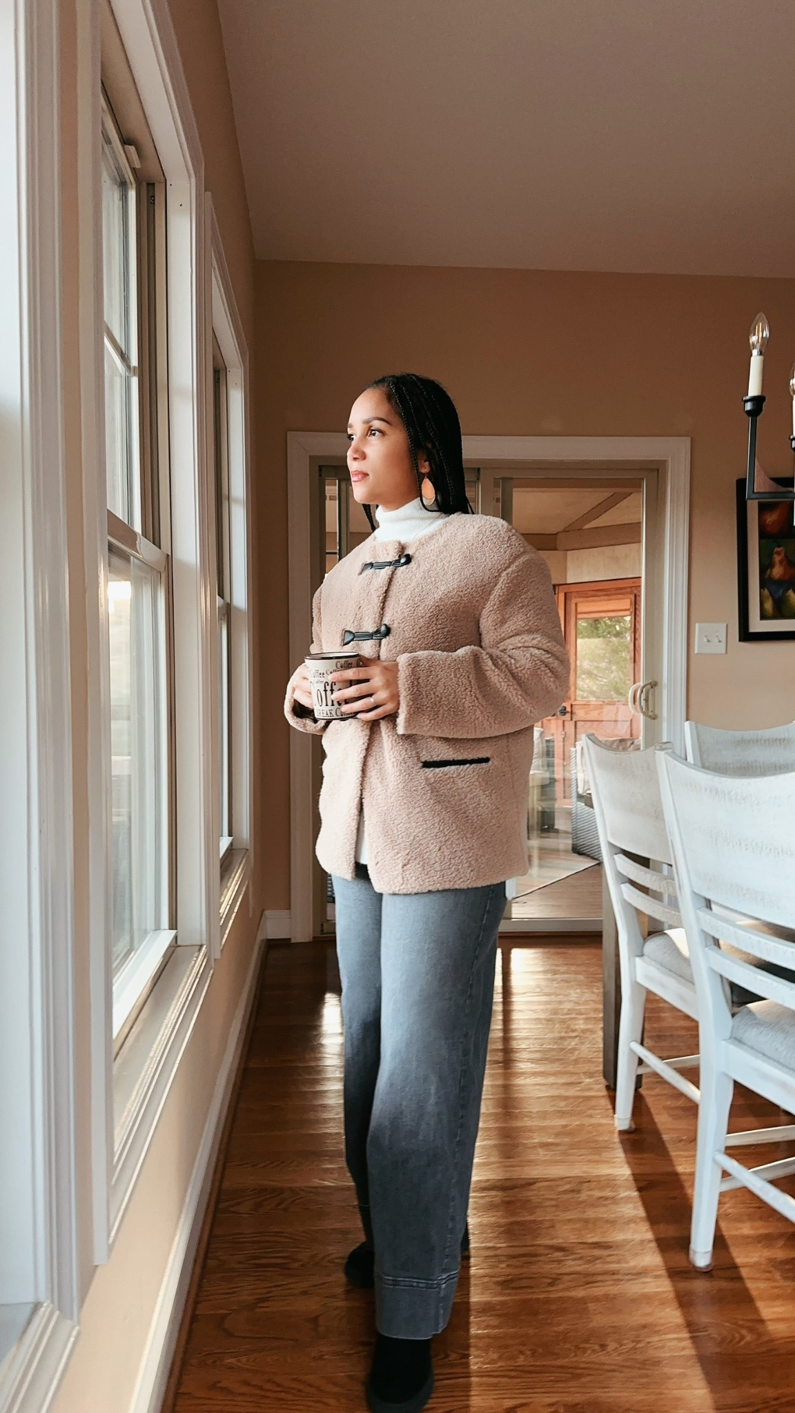 Cozy layers, classic denim, and a shearling jacket moment is a winter fave! 🤍 Effortlessly chic winter style that never goes out of season.

Winter jacket, shearling jacket, Sherpa jacket, winter coat, winter outfit, winter vacay

#LTKSeasonal #LTKPetite #LTKOver40