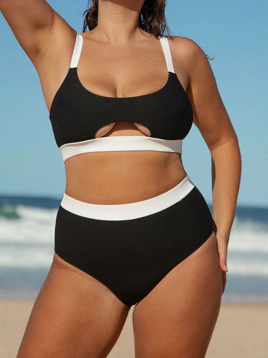 Contrast Trim Plus Size Bikini Top & Reviews - Black - Sustainable Plus Size Bikinis | BERLOOK | BERLOOK