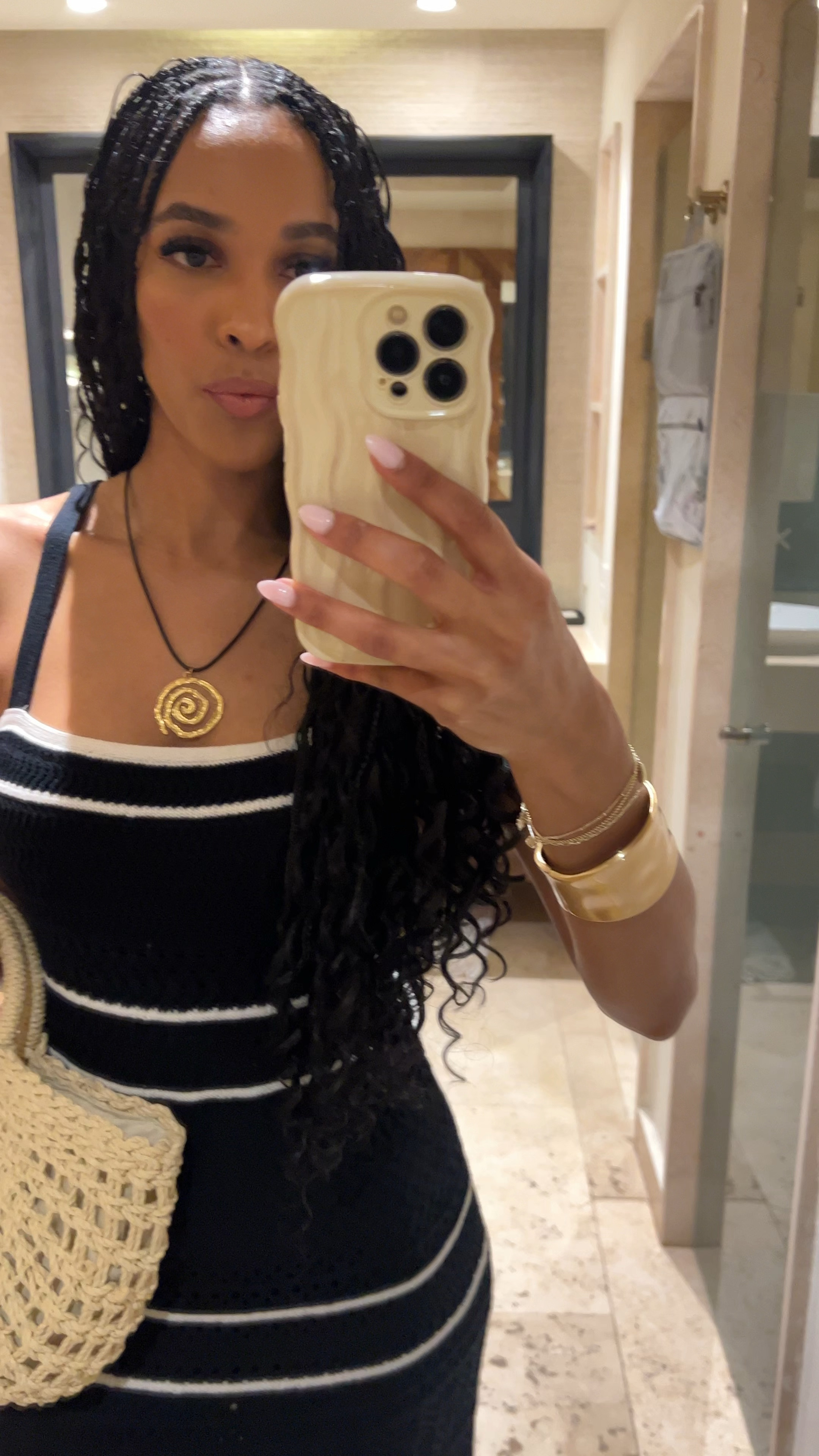 AKUMAL MEXICO: what I wore 
X Small in dress
TTS in shoes #akumalmexico #vacationoutfits #summerlooks #adiahmarshall

#LTKFindsUnder100 #LTKStyleTip #LTKSeasonal