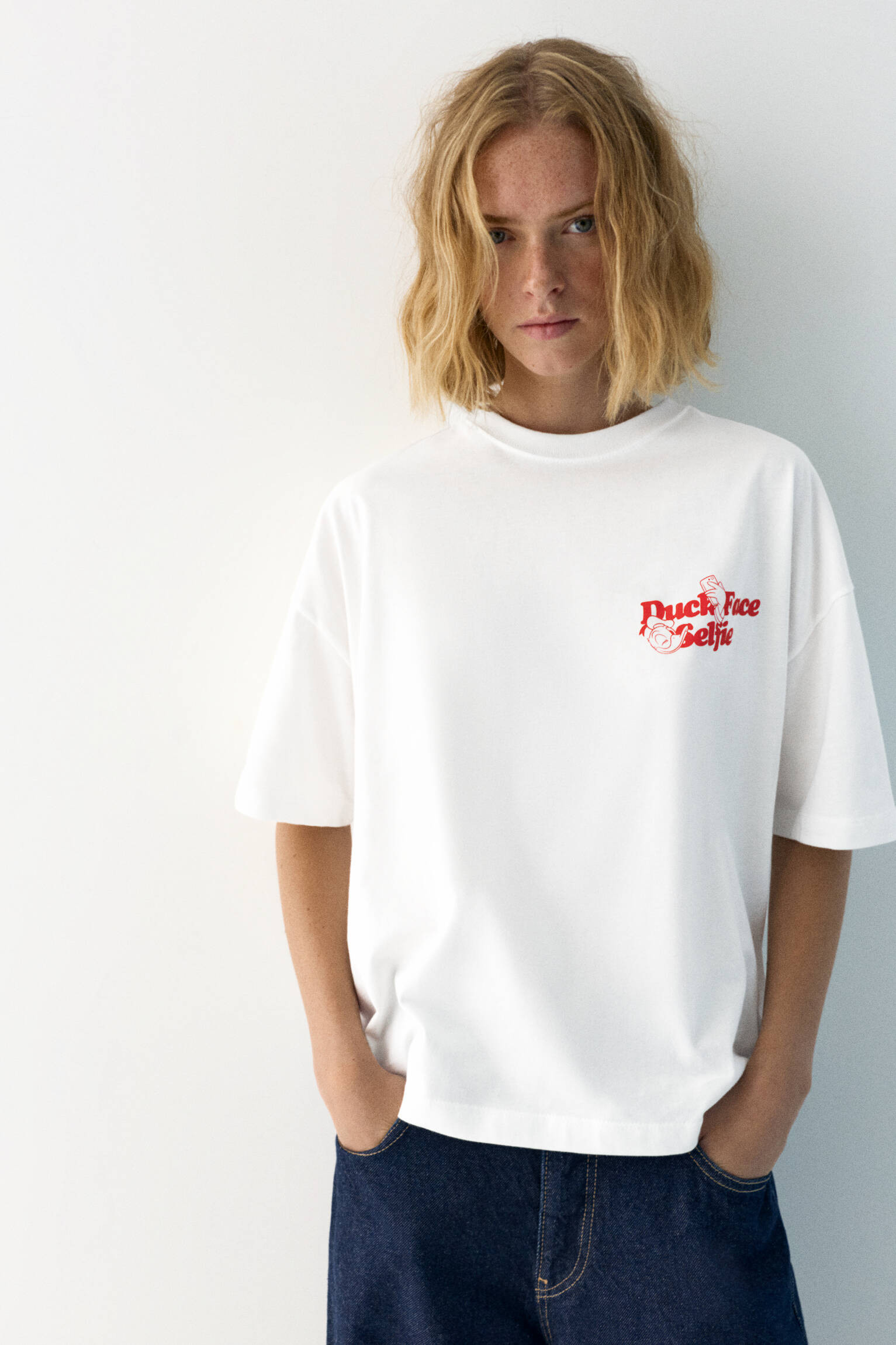 Donald Duck T-shirt - Pull&Bear United Kingdom | PULL and BEAR UK