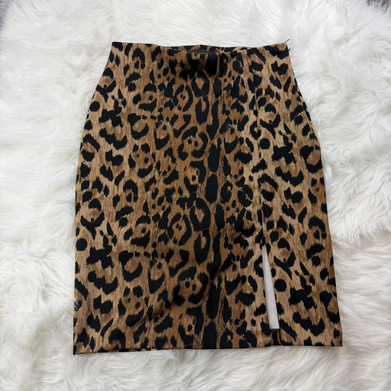 THE LIMITED Women's Skirt - Multi/Brown - S | Depop US
