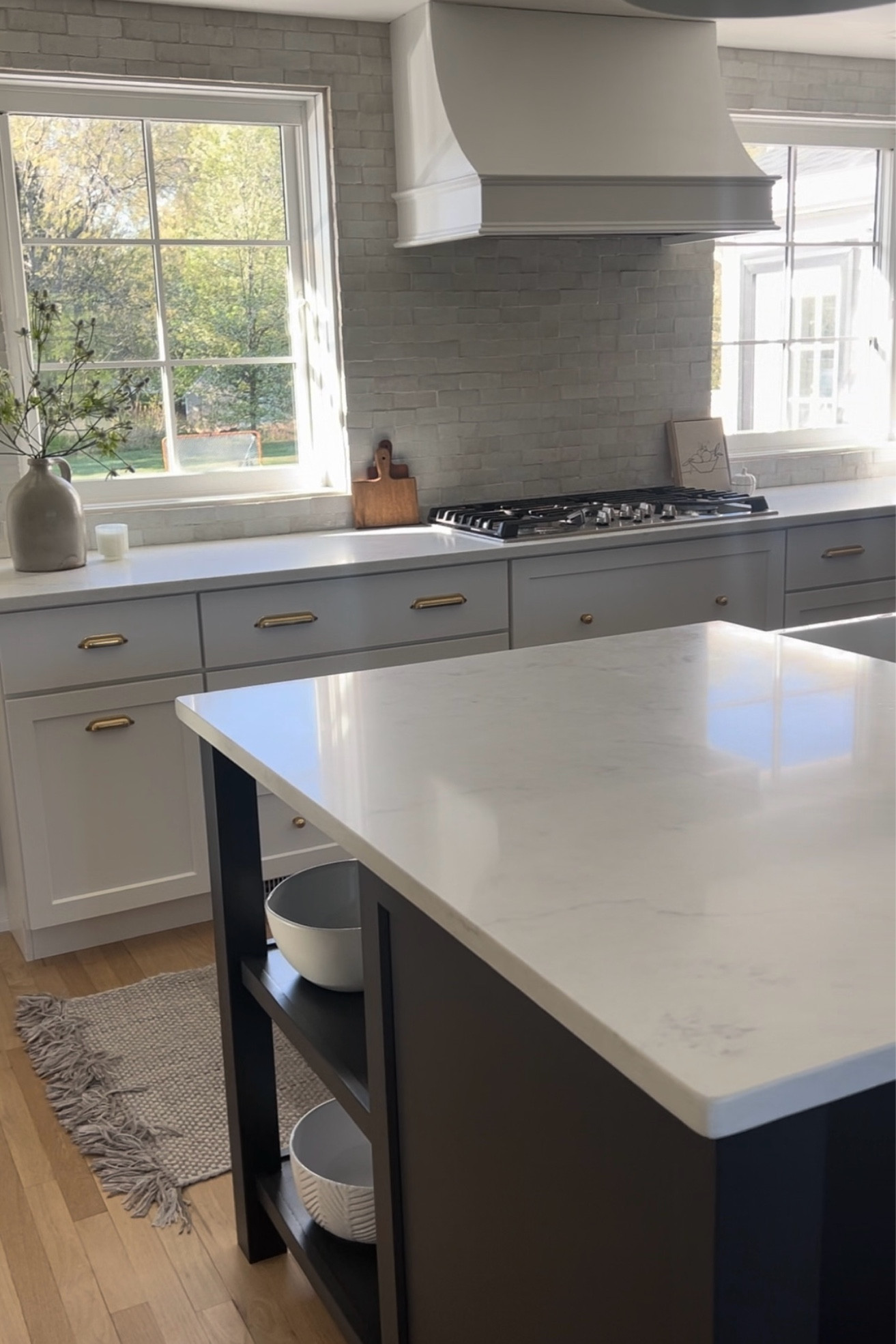 Kitchen renovation
Pendent lights, runner, hardware, gold faucet, tile, rug, appliance, cafe
Stove, kitchen inspo,
#hosting #gathering #entertaining