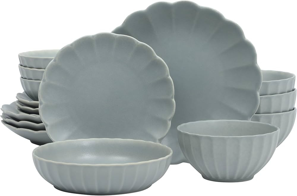Gibson Elite Malibu Shore 16 Piece Scallop Stoneware Reactive Glaze (Service for 4) Ceramic Plate... | Amazon (US)