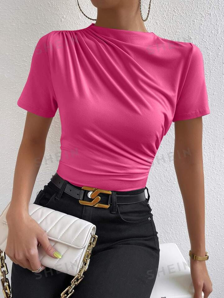 SHEIN Privé Solid Ruched Slim Fit Tee | SHEIN