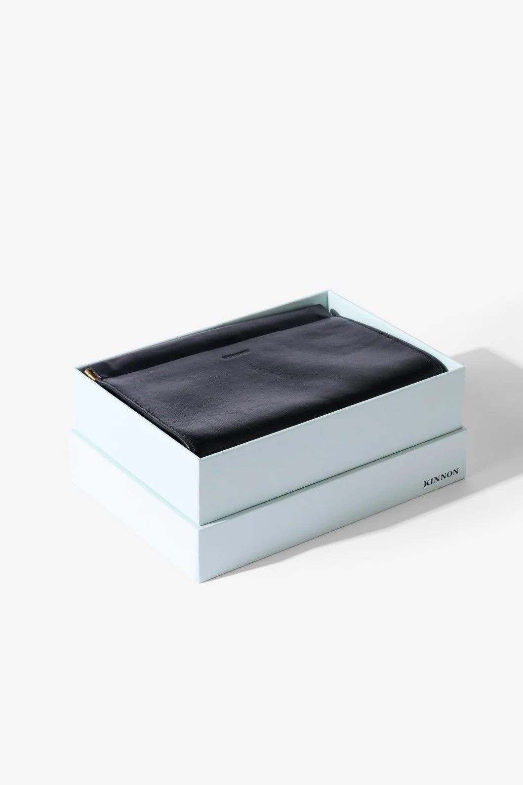 KINNON JONES POUCH - BLACK | Kinnon