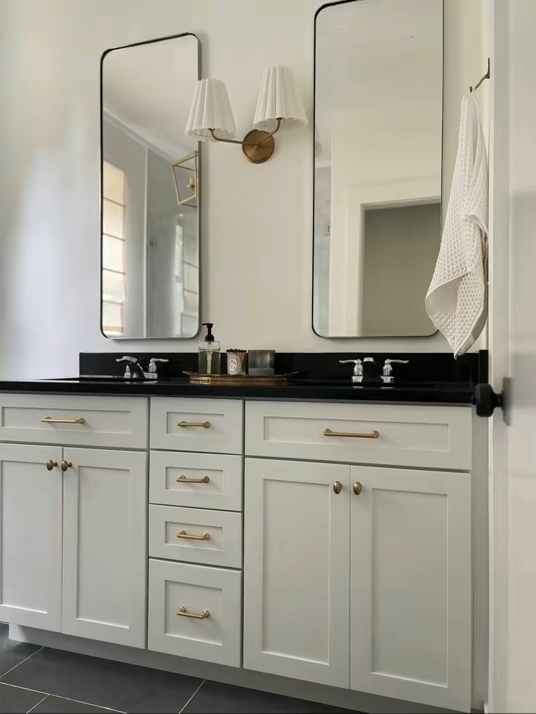 Bathroom links 

#LTKHome #LTKselfcare #LTKSaleAlert