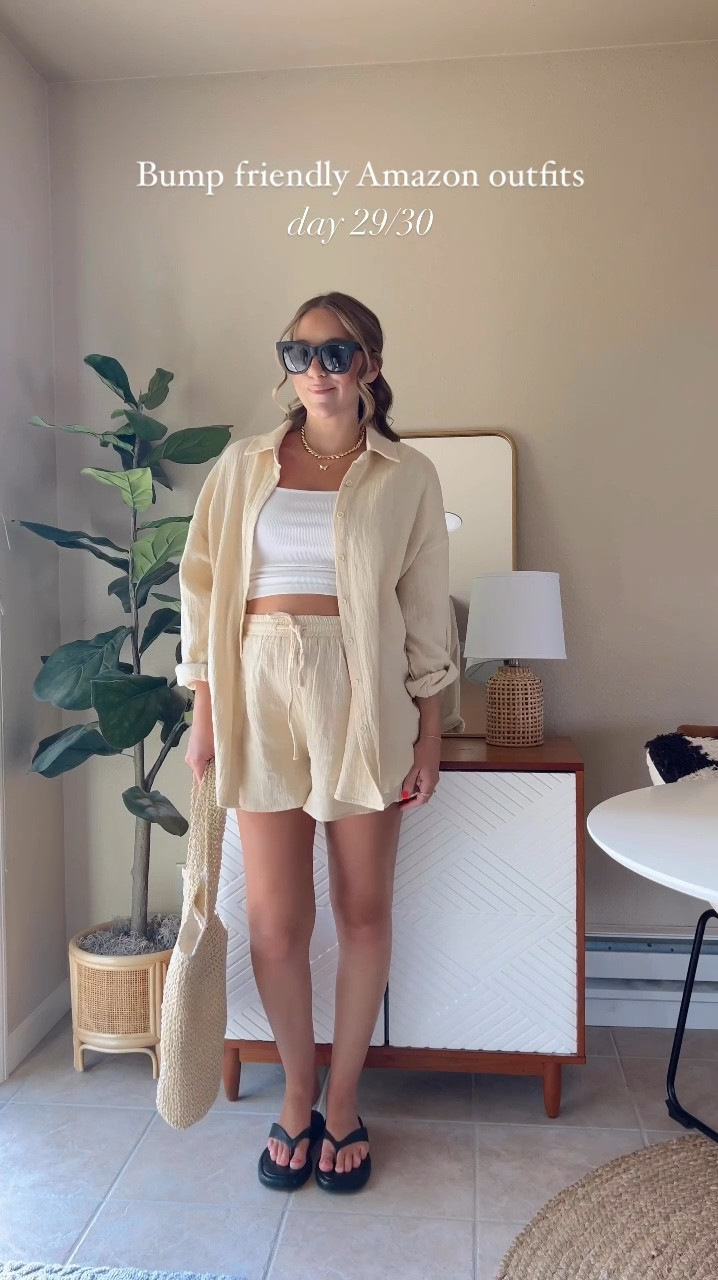 30 days of bump friendly Amazon outfits 🤰🏼 DAY 29 

This set has been a favorite for a few years! I own it in a couple of different colors and love how easy it is. Wear it as a cover up, or out and about!

Amazon finds | Amazon fashion | bump friendly | matching set 

#LTKBump #LTKFindsUnder50