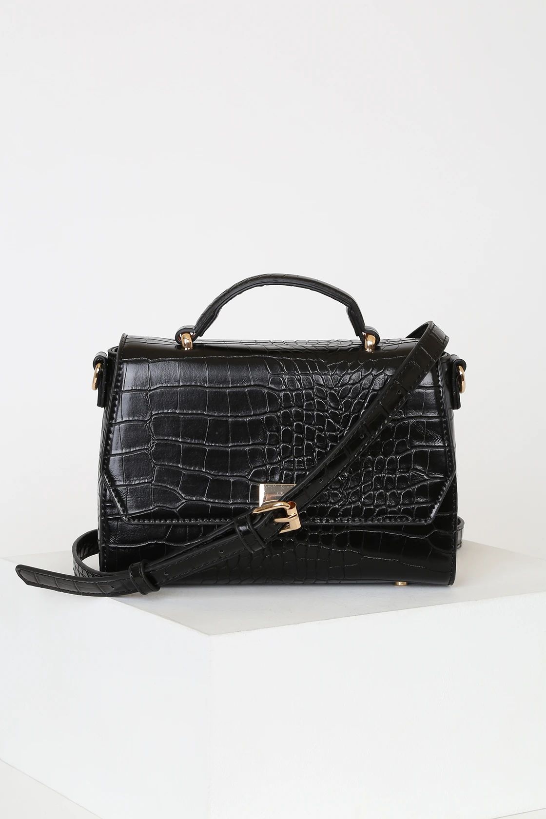 Carlotti Black Crocodile Embossed Handbag | Lulus (US)