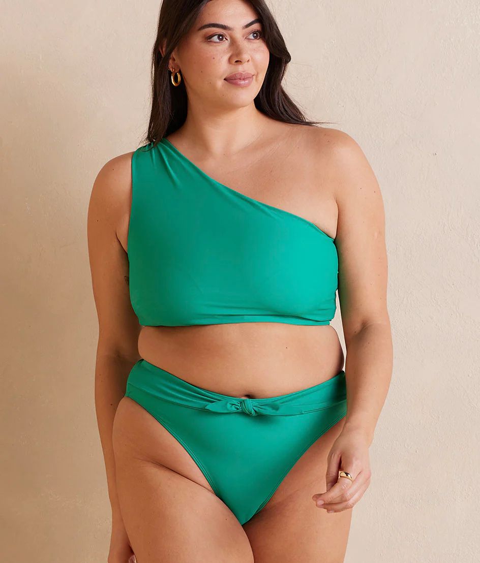 The Ruched Sidestroke Bikini Top 
            | 
              
              
                $5... | SummerSalt