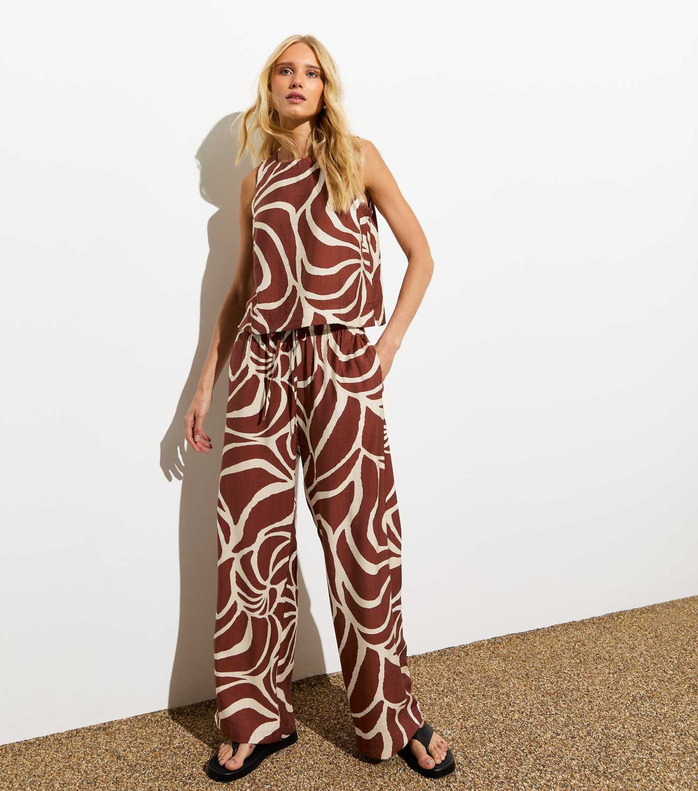 Brown Line Print Wide Leg Trousers | New Look | New Look (UK)