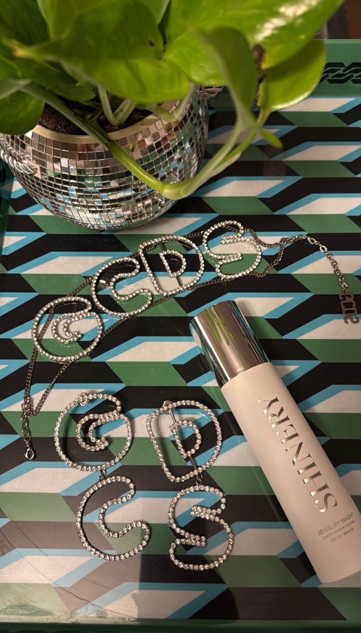 My new favorite jewelry wash! #shinery

#LTKdayinmylife #LTKunboxing #LTKvlog