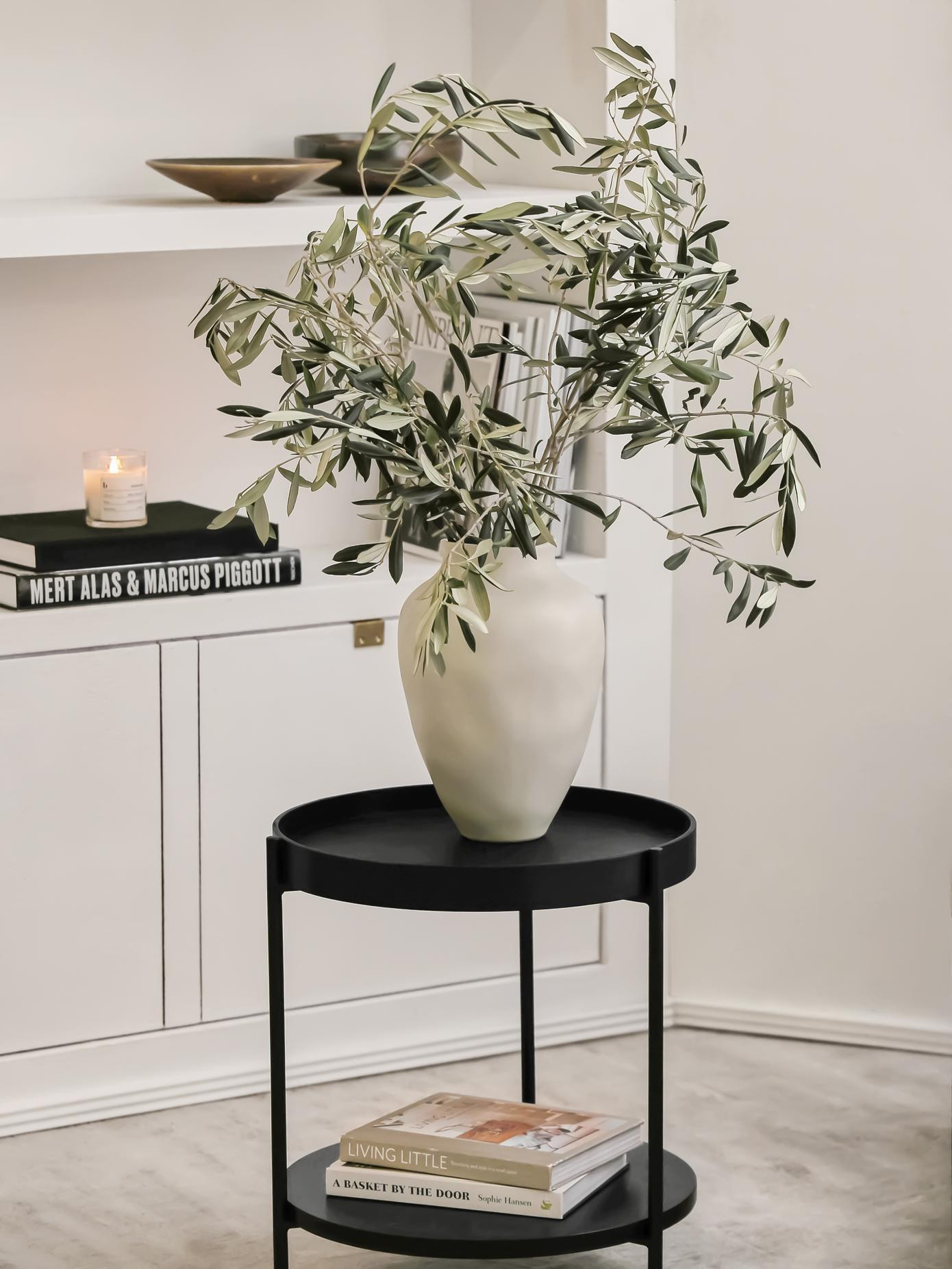 Handgefertigte Vase Latona in Cremeweiß | WestwingNow EU