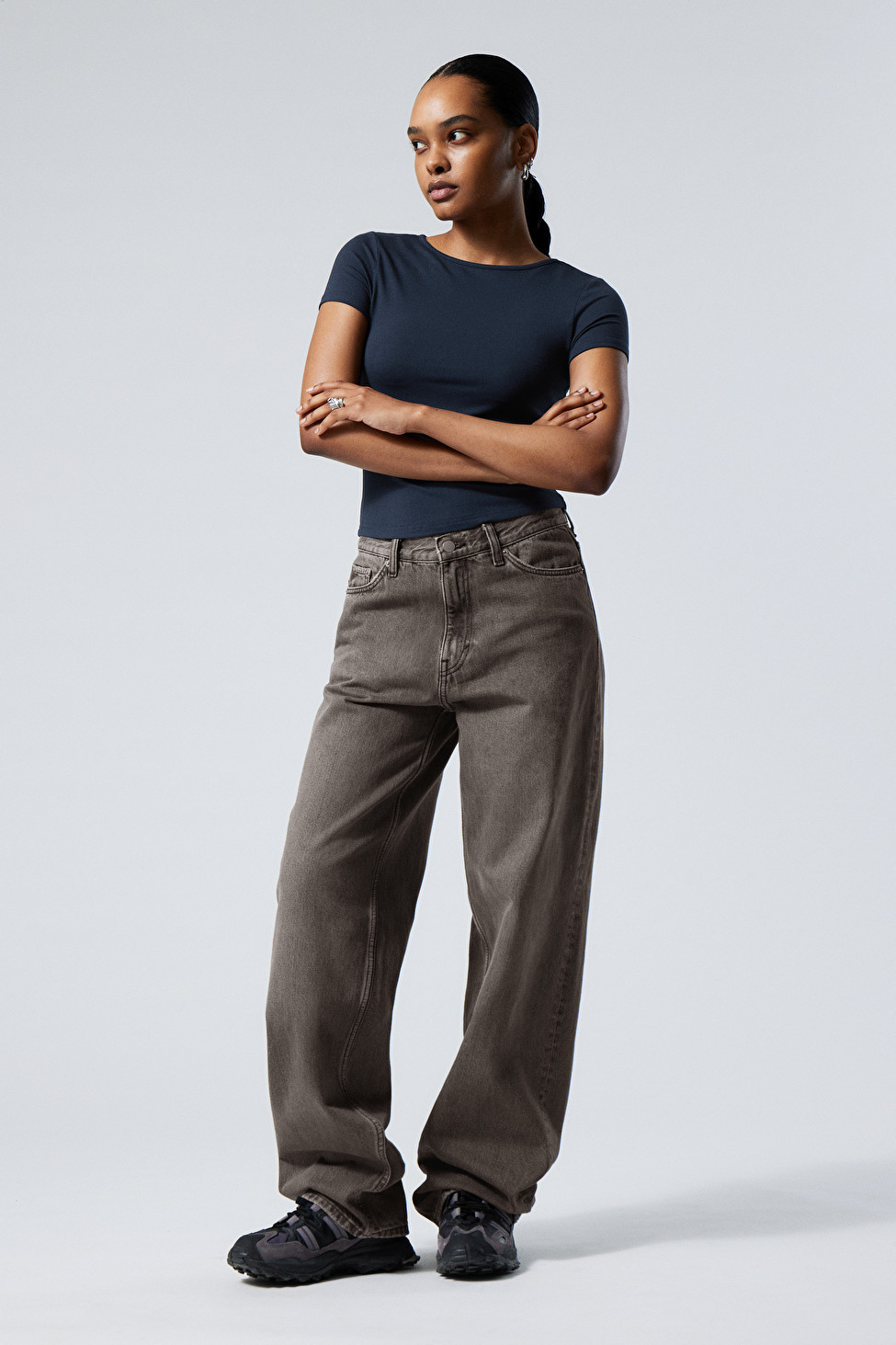 Rail Mid Loose Straight Jeans | Weekday