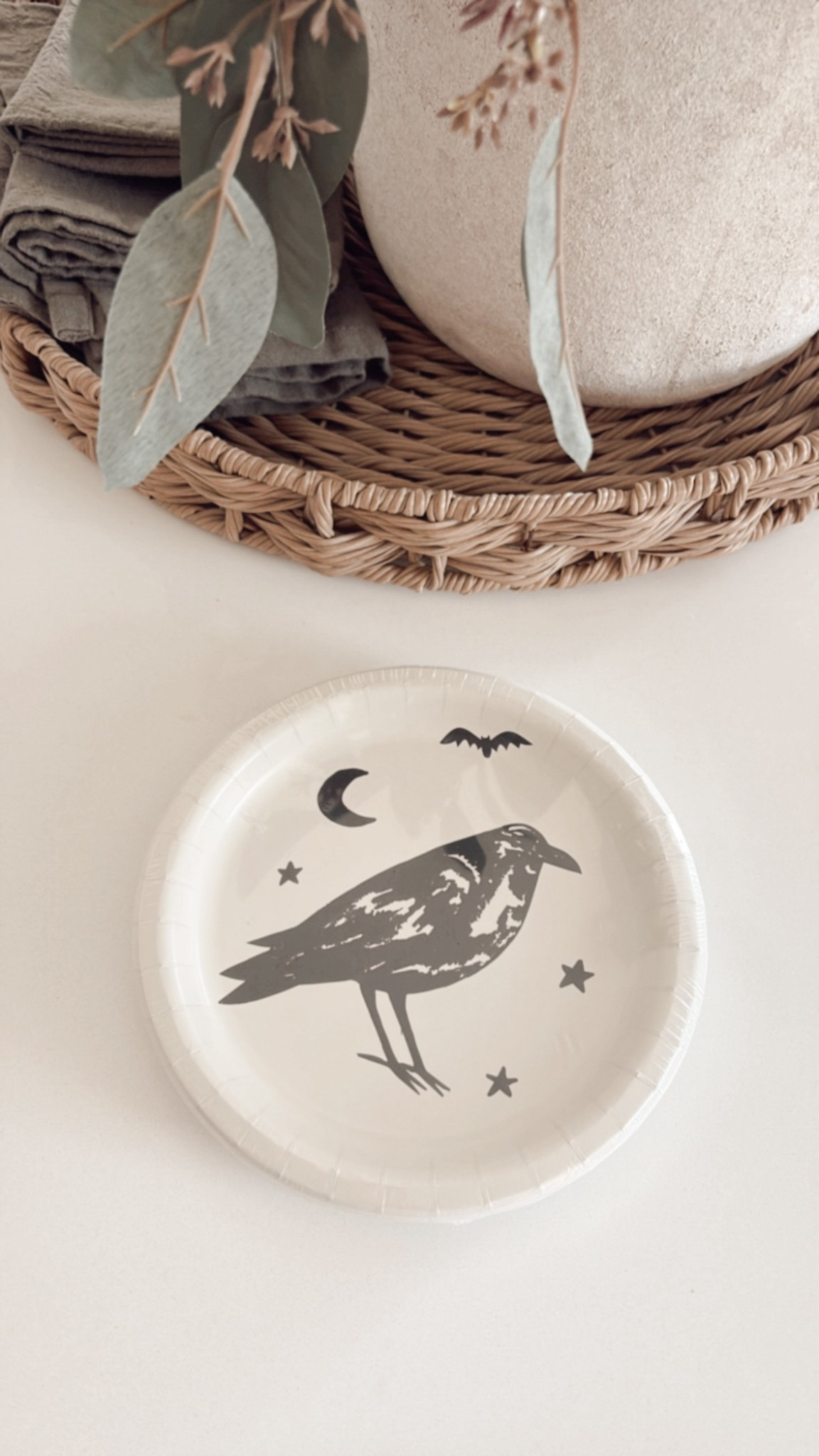Cute Halloween paper plates and boo basket bags at Target. 

#LTKHome #LTKParties #LTKSeasonal